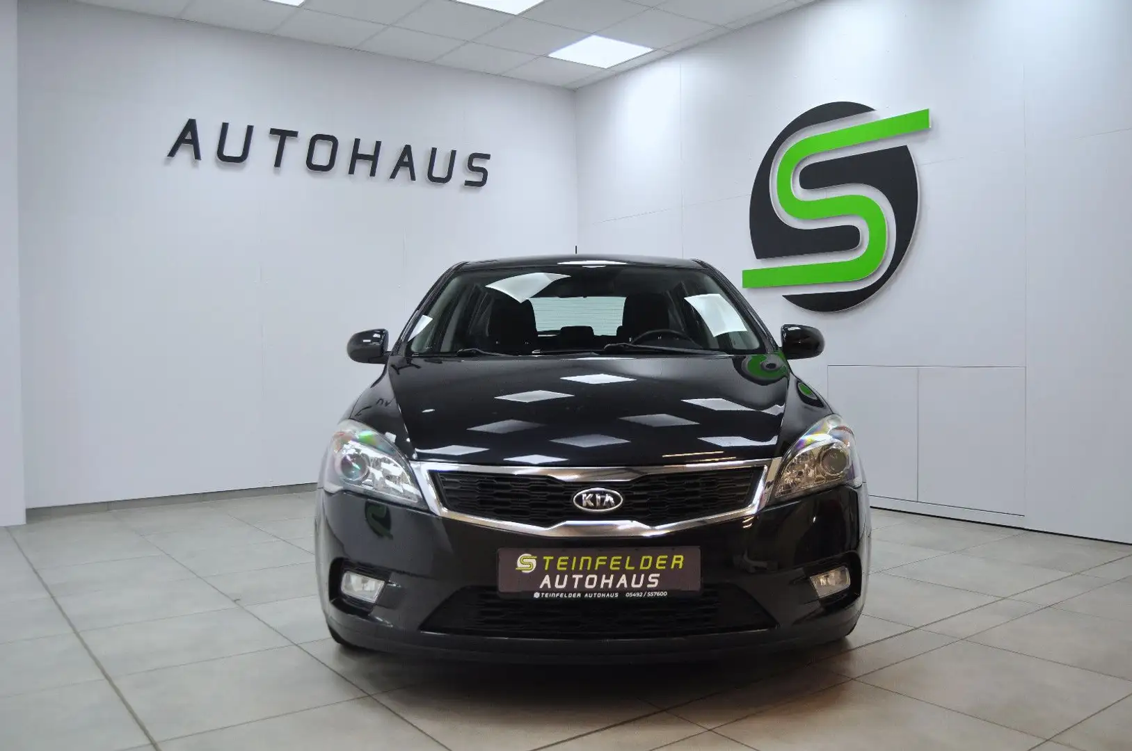 Kia Ceed / cee'd 1.4 NAVI / TÜV NEU / SITZHEIZUNG Schwarz - 2