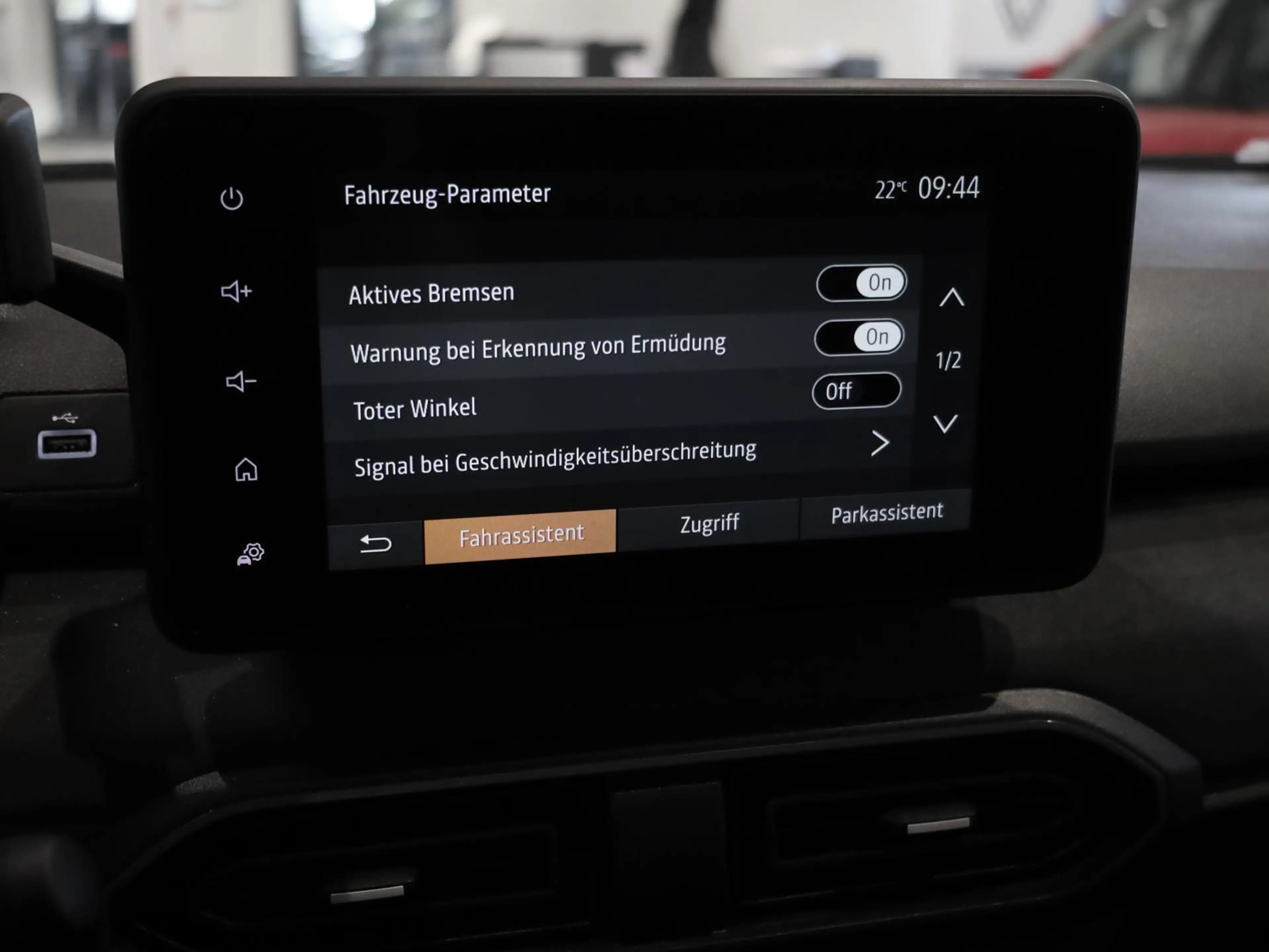 Dacia Sandero Stepway Extreme TCe90 CVT AHK CARPLAY — photo 11