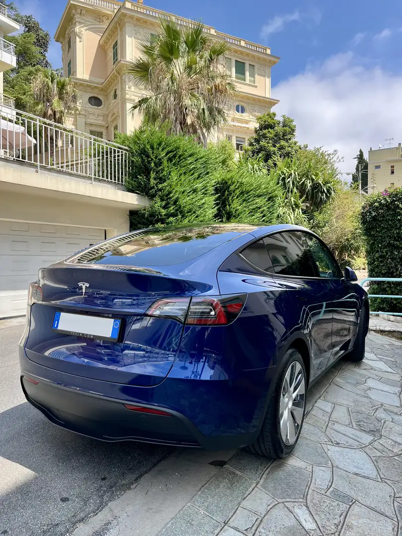 Tesla Model Y Tesla Model Y RWD • 07/2023 • 23.000 km • Albastru - 1