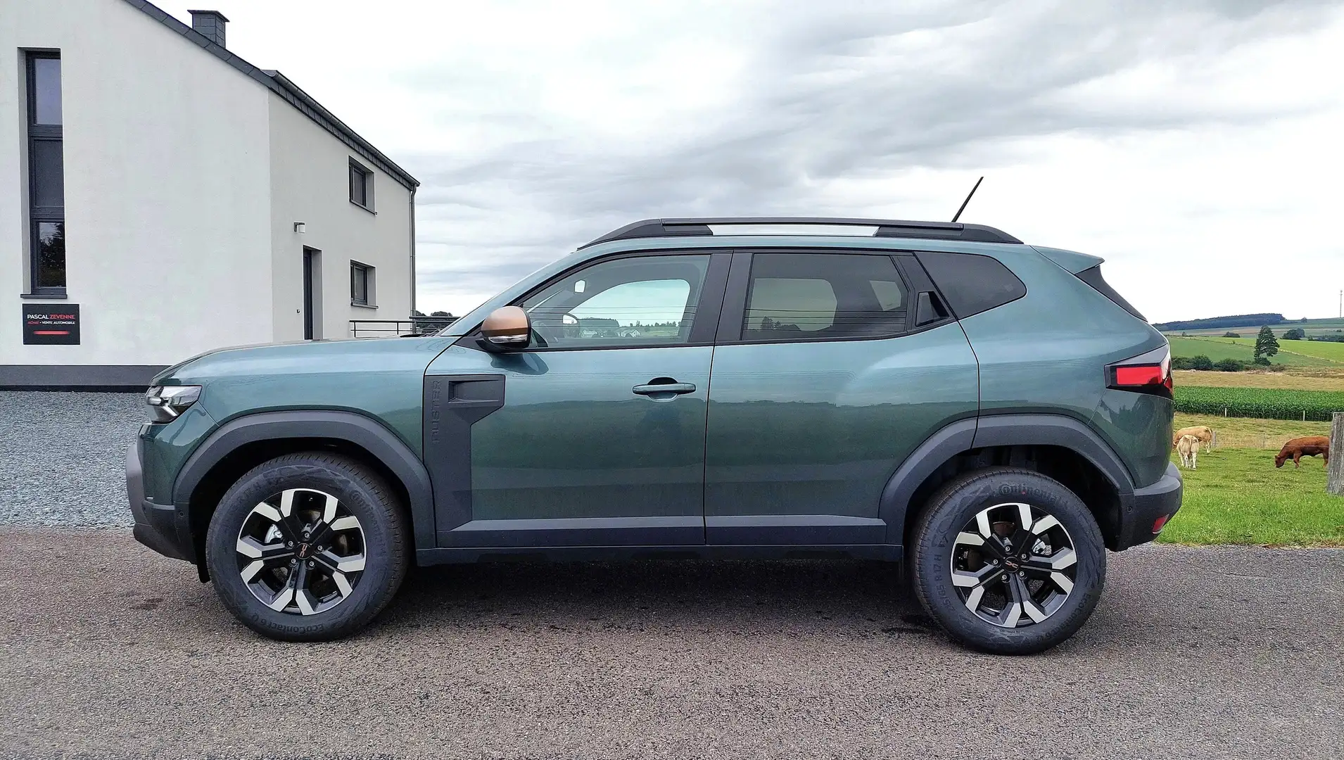 Dacia Duster Duster 1.2 Mild hybrid Extreme ( garantie 3 ans ) Vert - 1