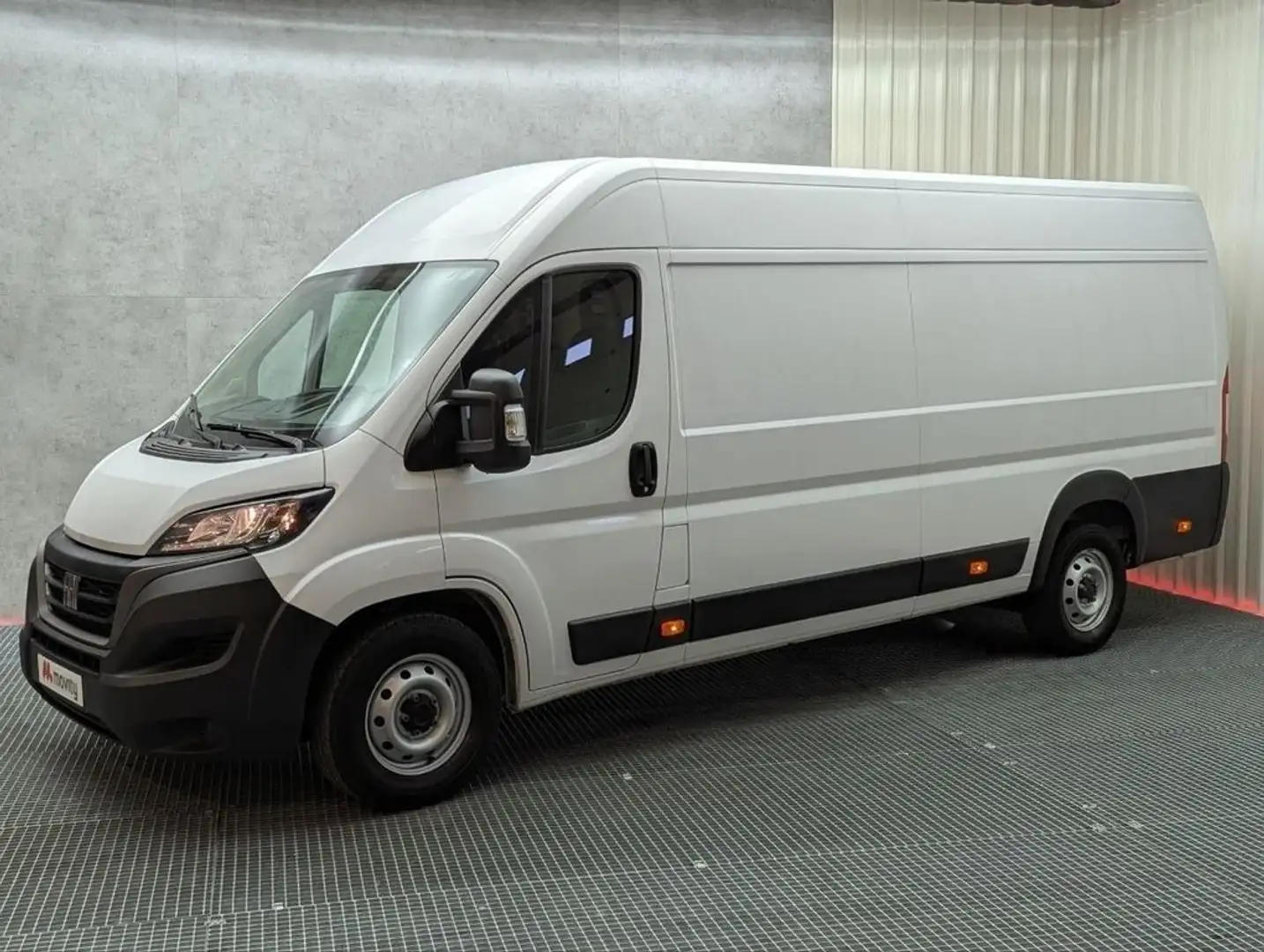 Fiat Ducato MAXI 2.2 MJT 140CV L4 H2 Weiß - 1