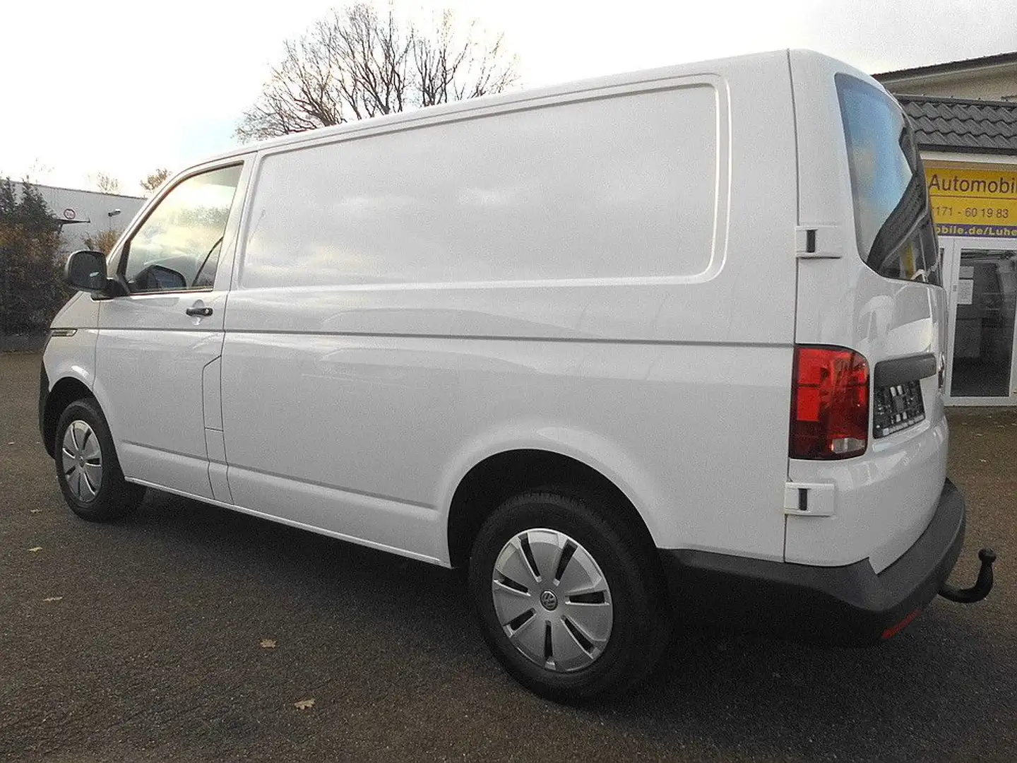 Volkswagen T6 Transporter T6.1 EcoProfi AHK/Klima 1.Hand Orig. 39tkm. Weiß - 2