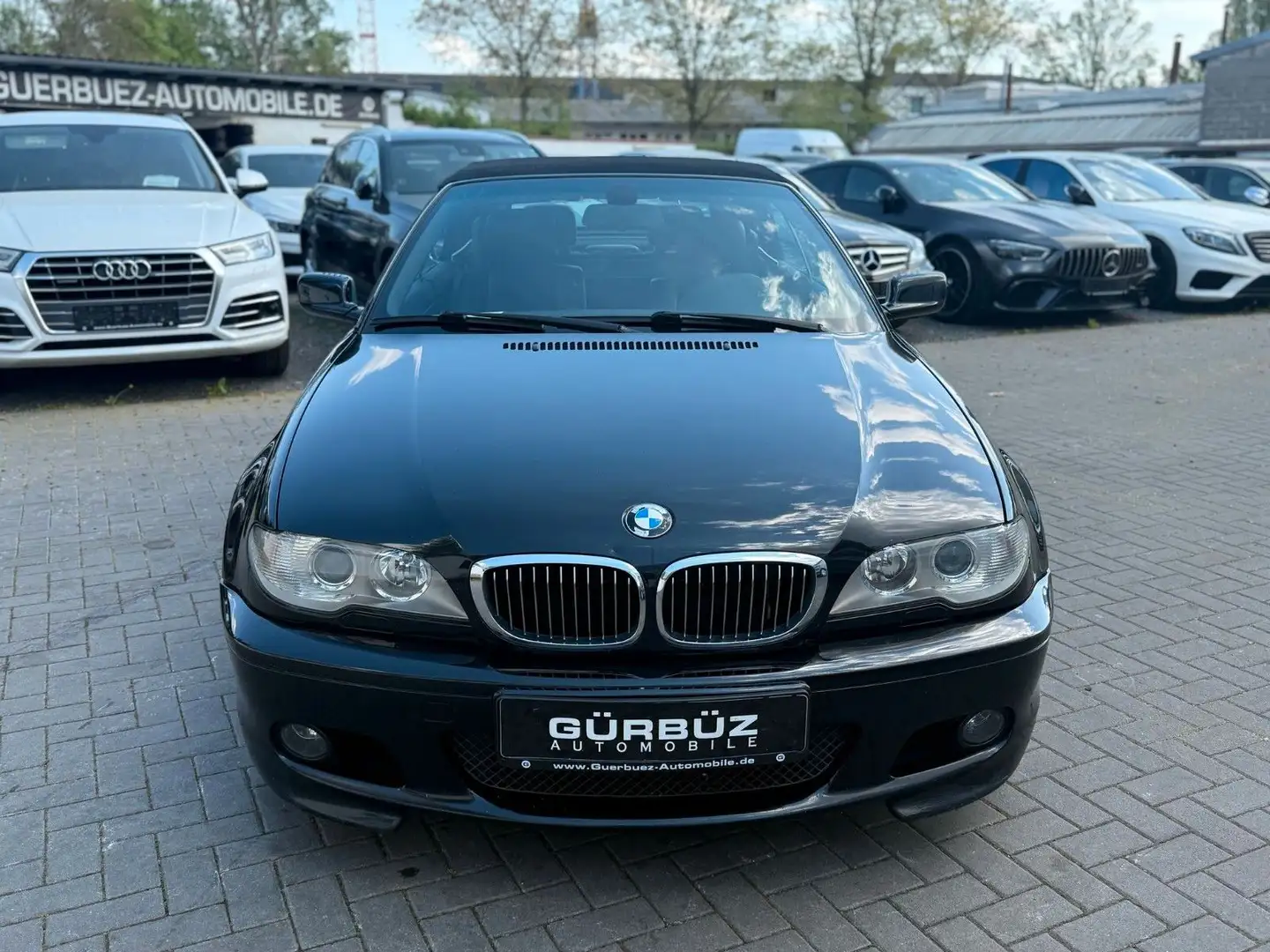 BMW 330 Cabrio E46 M-Sportpaket*Navi*1.Hand*Schalter Noir - 2