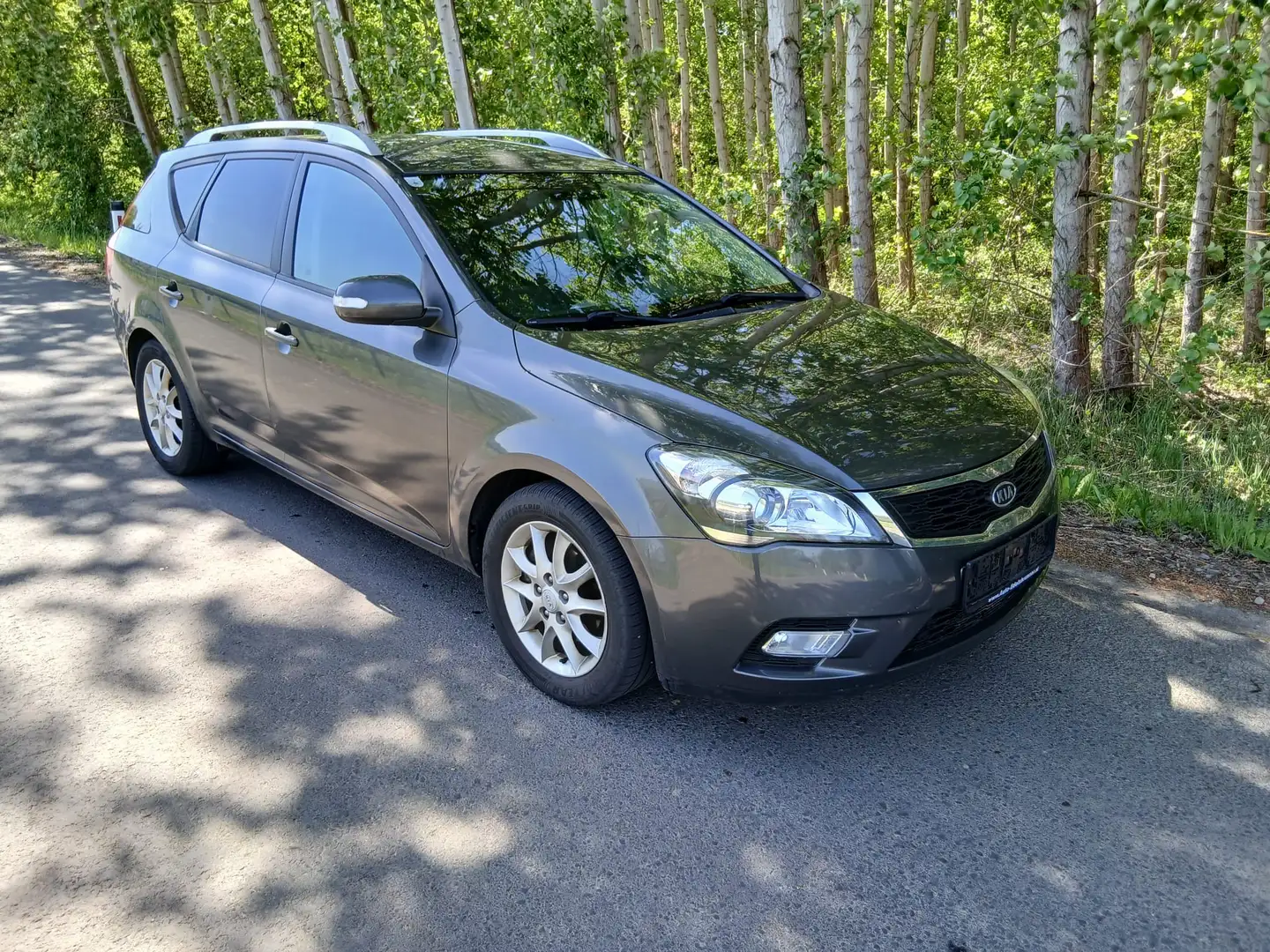 Kia Ceed / cee'd 1.6 CRDi 90 ISG Spirit - 1