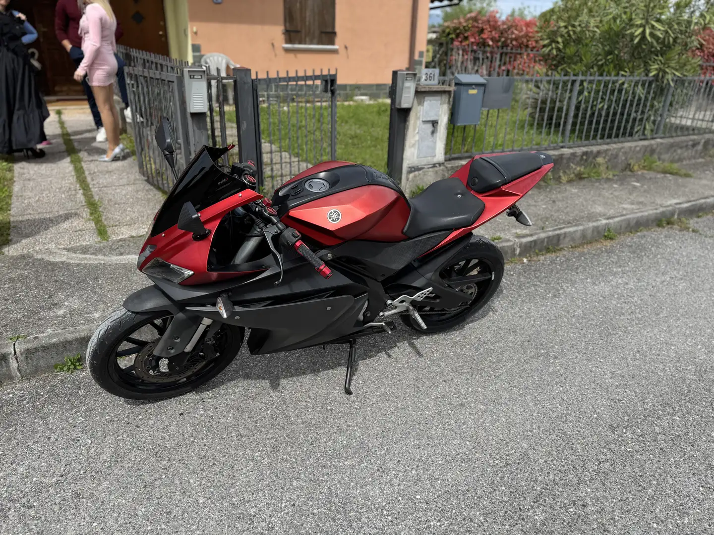 Yamaha YZF-R125 Scarico Gpr e Cupolino fumè - 2