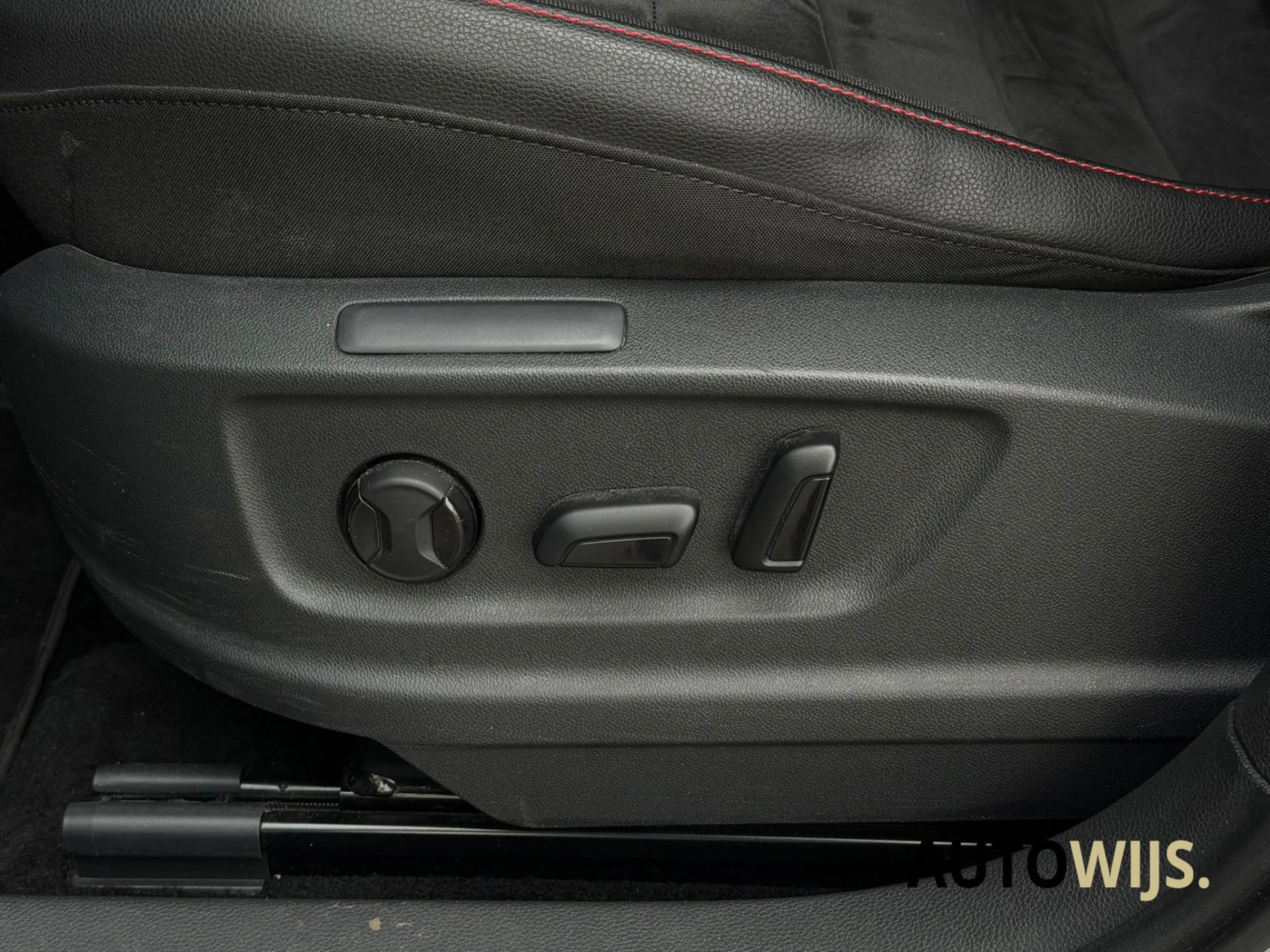 SEAT Ateca 2.0 EcoTSI FR 4DRIVE|190PK|PANO|CAMERA|FR-PAKKET|A — photo 15