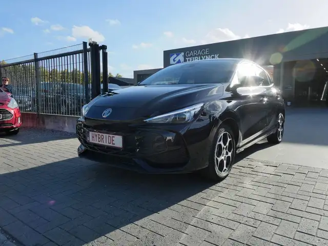 MG MG3 1.5 Hybrid+ 195pk Luxury Luxe 360 Cam BLIS ACC Leder '25 (10581)