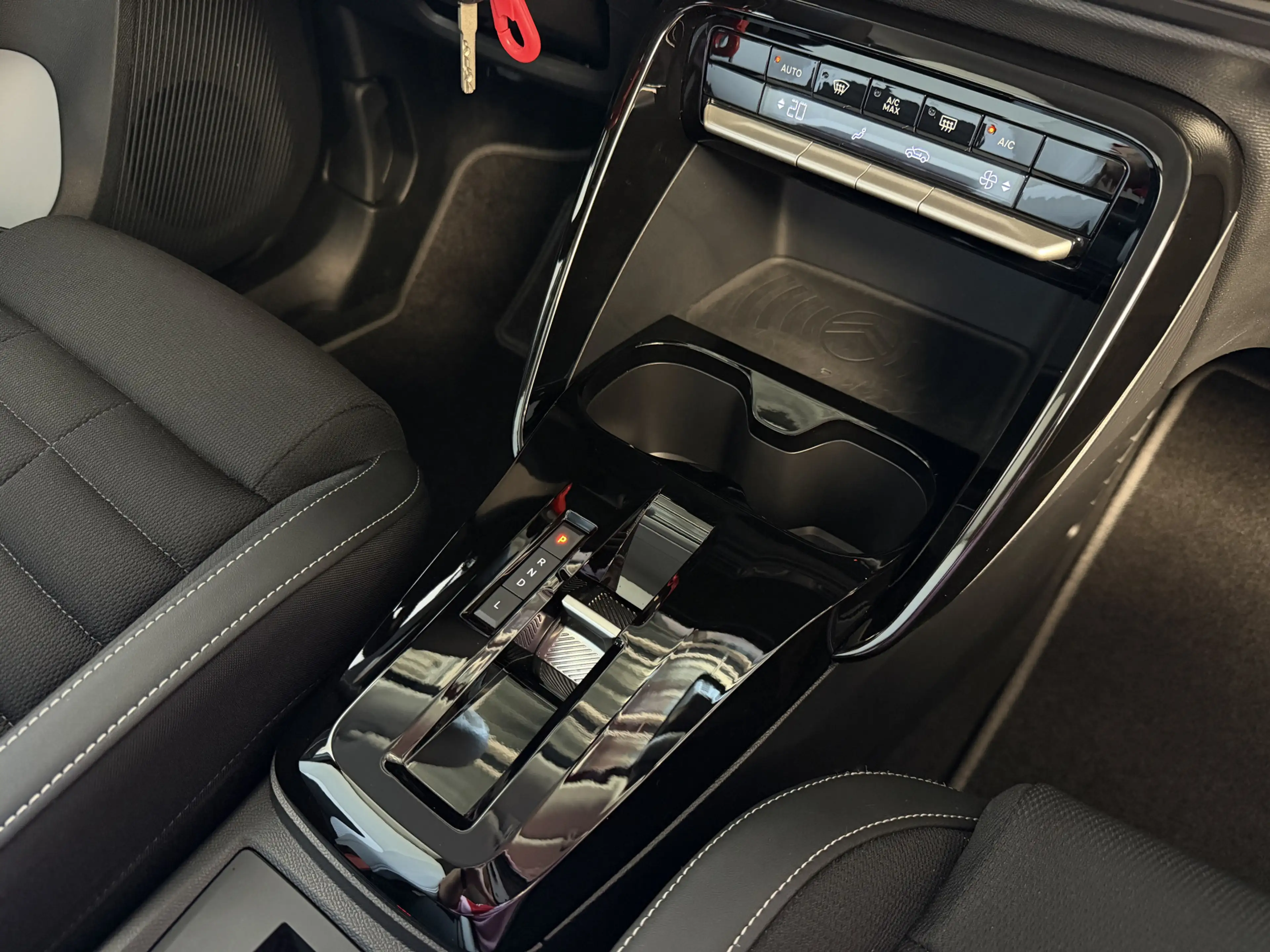 Citroen C3 Aircross Hybrid 145pk e-DCS6 MAX | Nieuwste model | Navi | — photo 36
