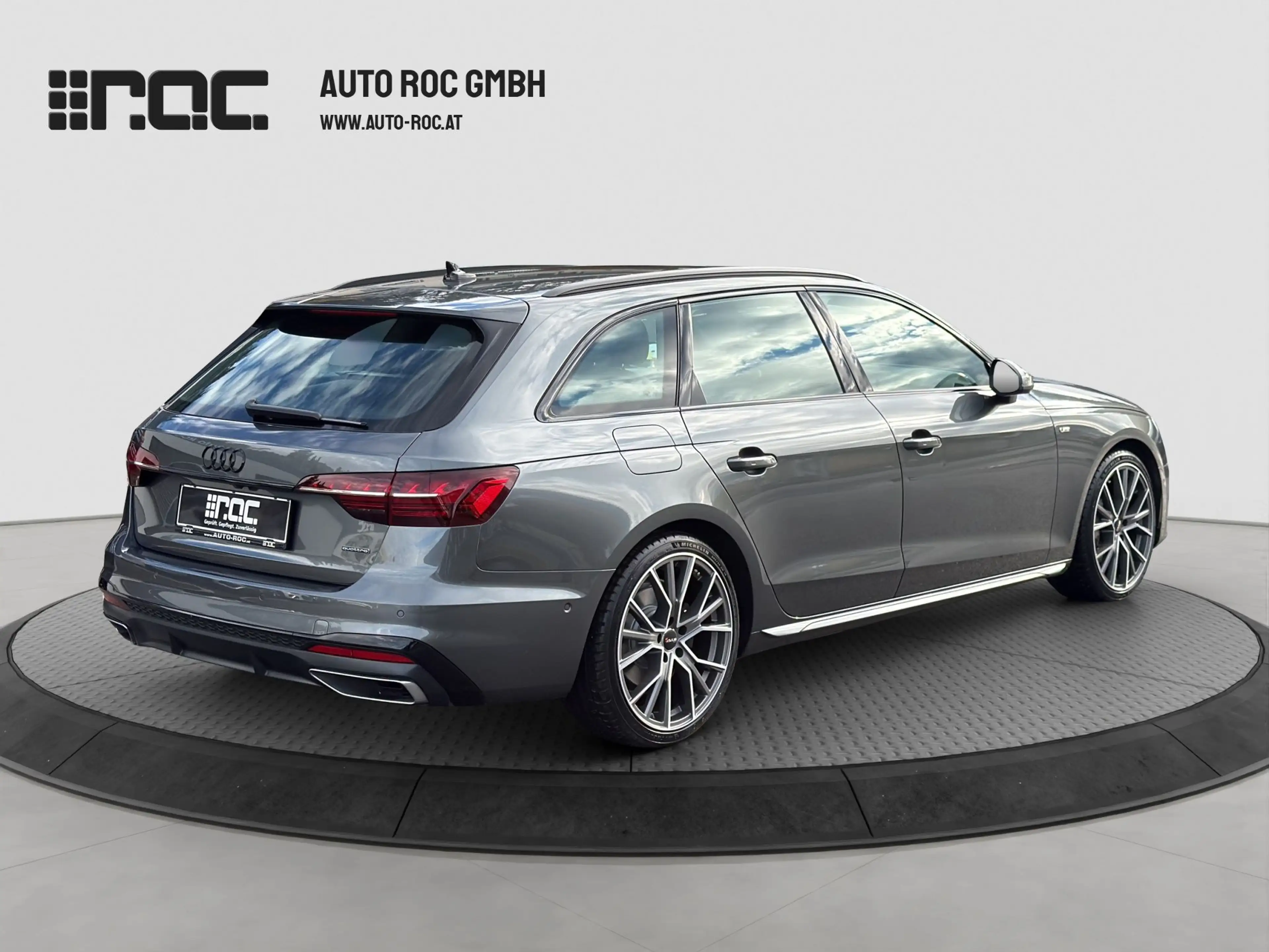 Audi A4 Avant 40 TFSI quattro S-line S-tronic Matrix-LED/ — photo 5