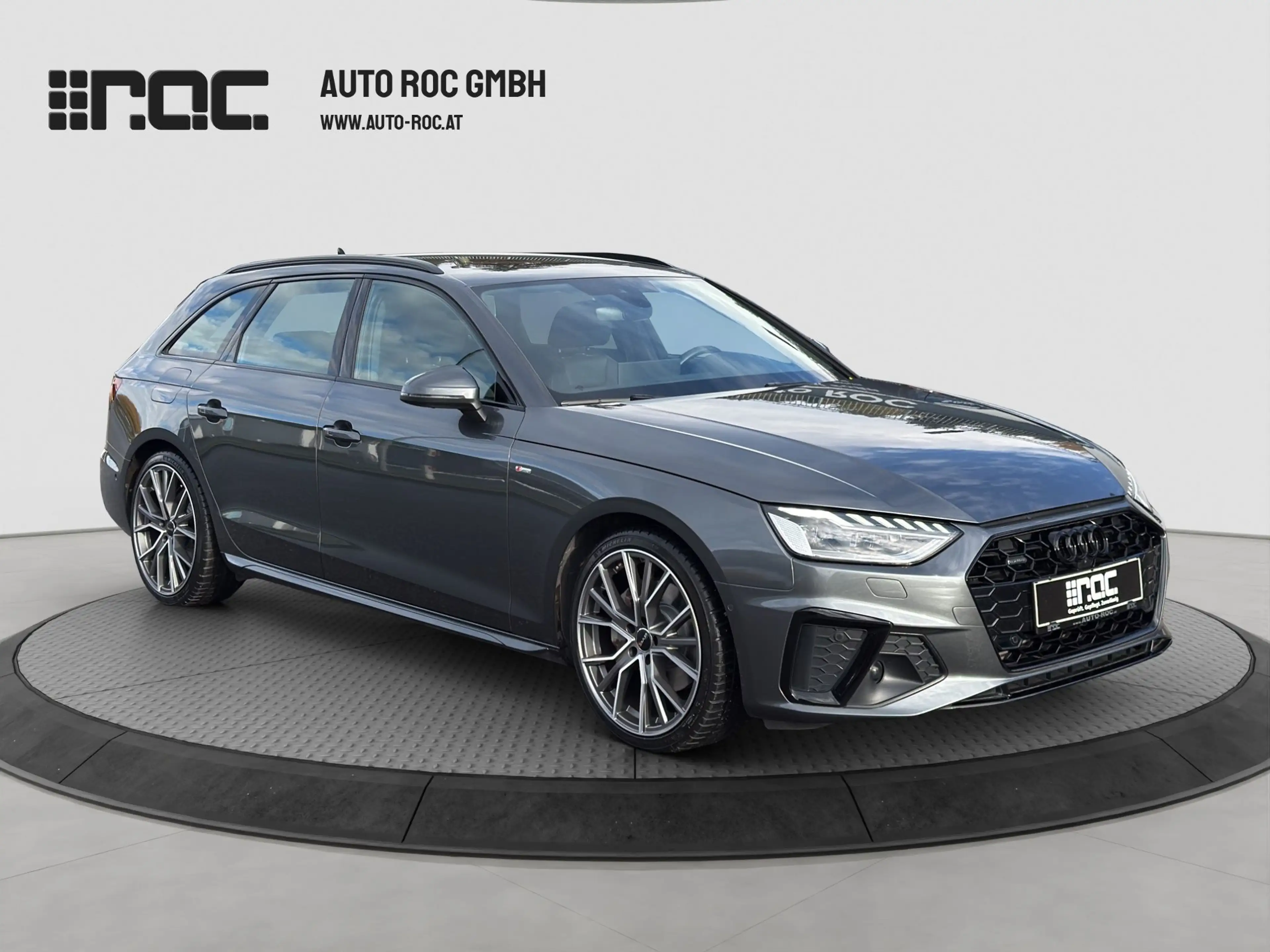Audi A4 Avant 40 TFSI quattro S-line S-tronic Matrix-LED/ — photo 7
