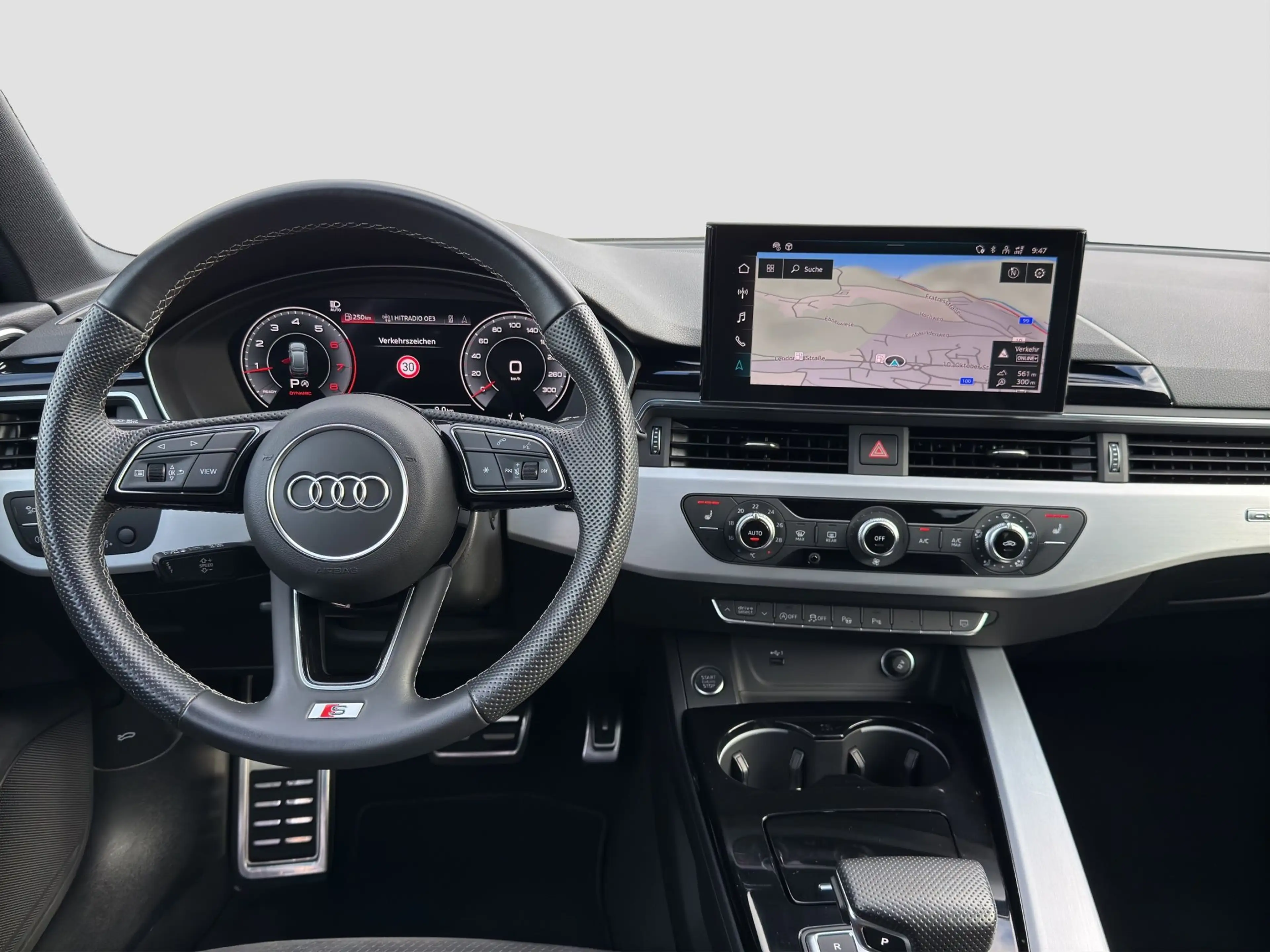 Audi A4 Avant 40 TFSI quattro S-line S-tronic Matrix-LED/ — photo 13