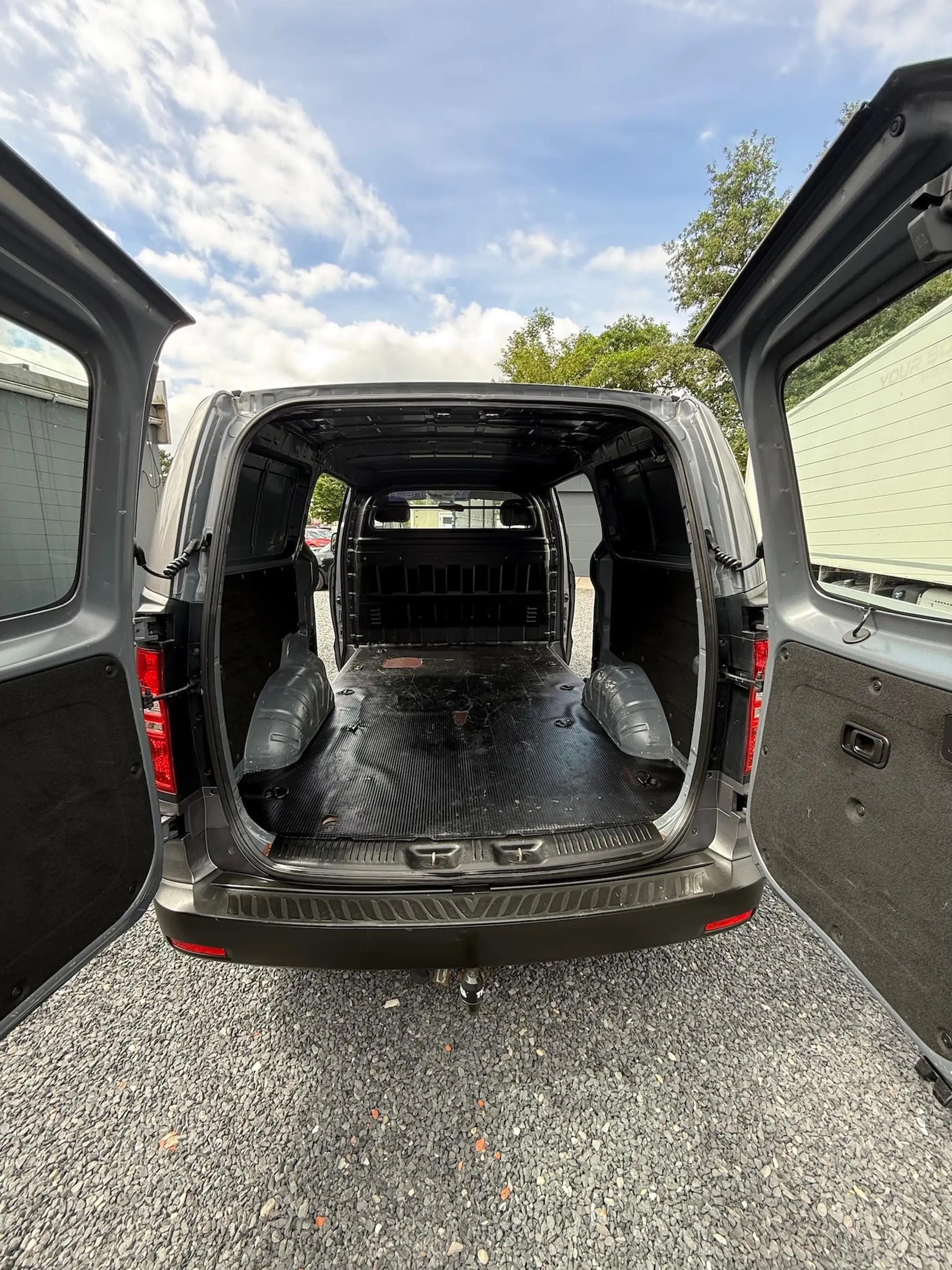 Hyundai H-1 2.5 CRDi Comfort (EU5), Airco, 3 zit, verlengde versie + Keuring — photo 7