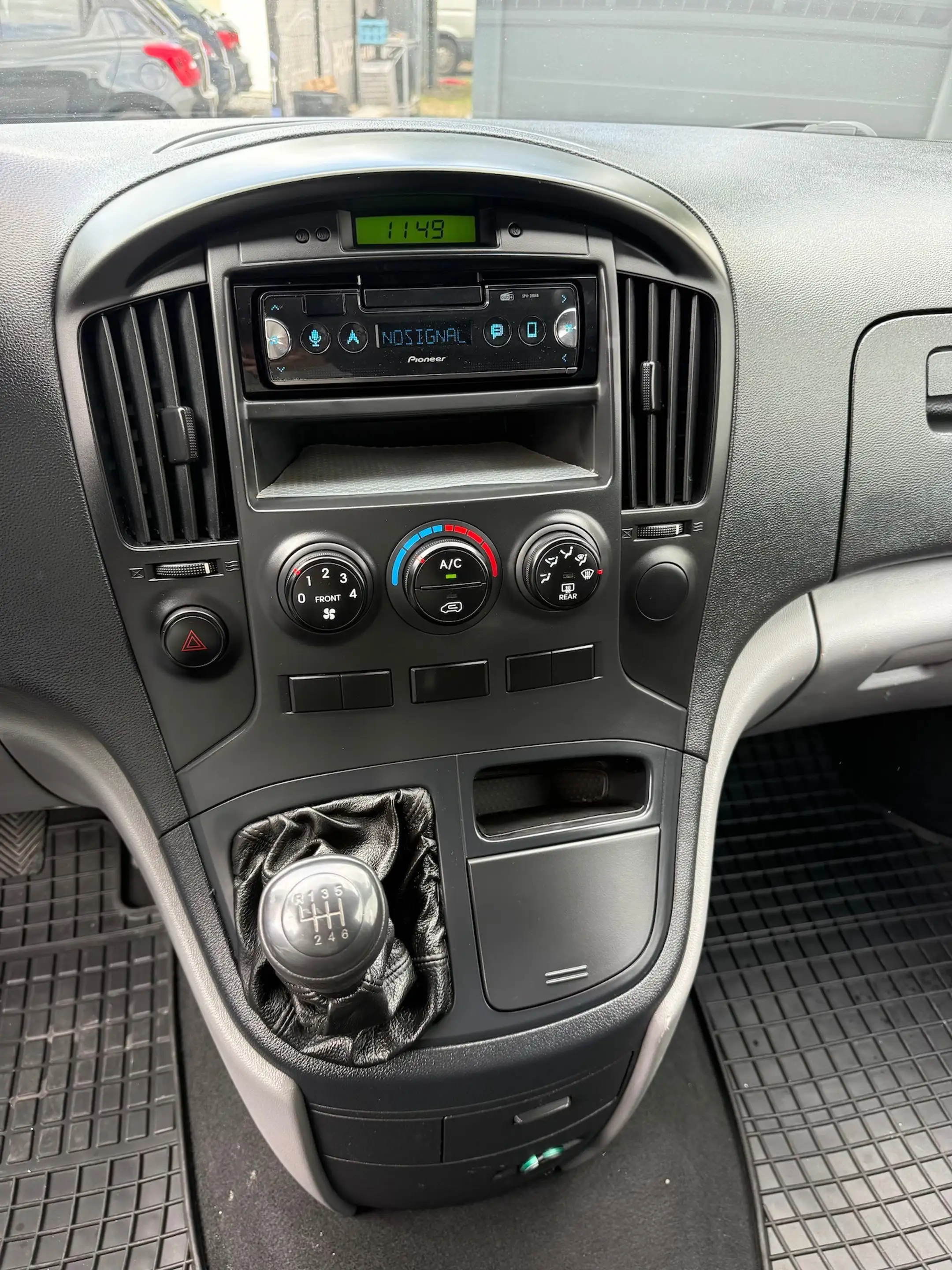 Hyundai H-1 2.5 CRDi Comfort (EU5), Airco, 3 zit, verlengde versie + Keuring — photo 8