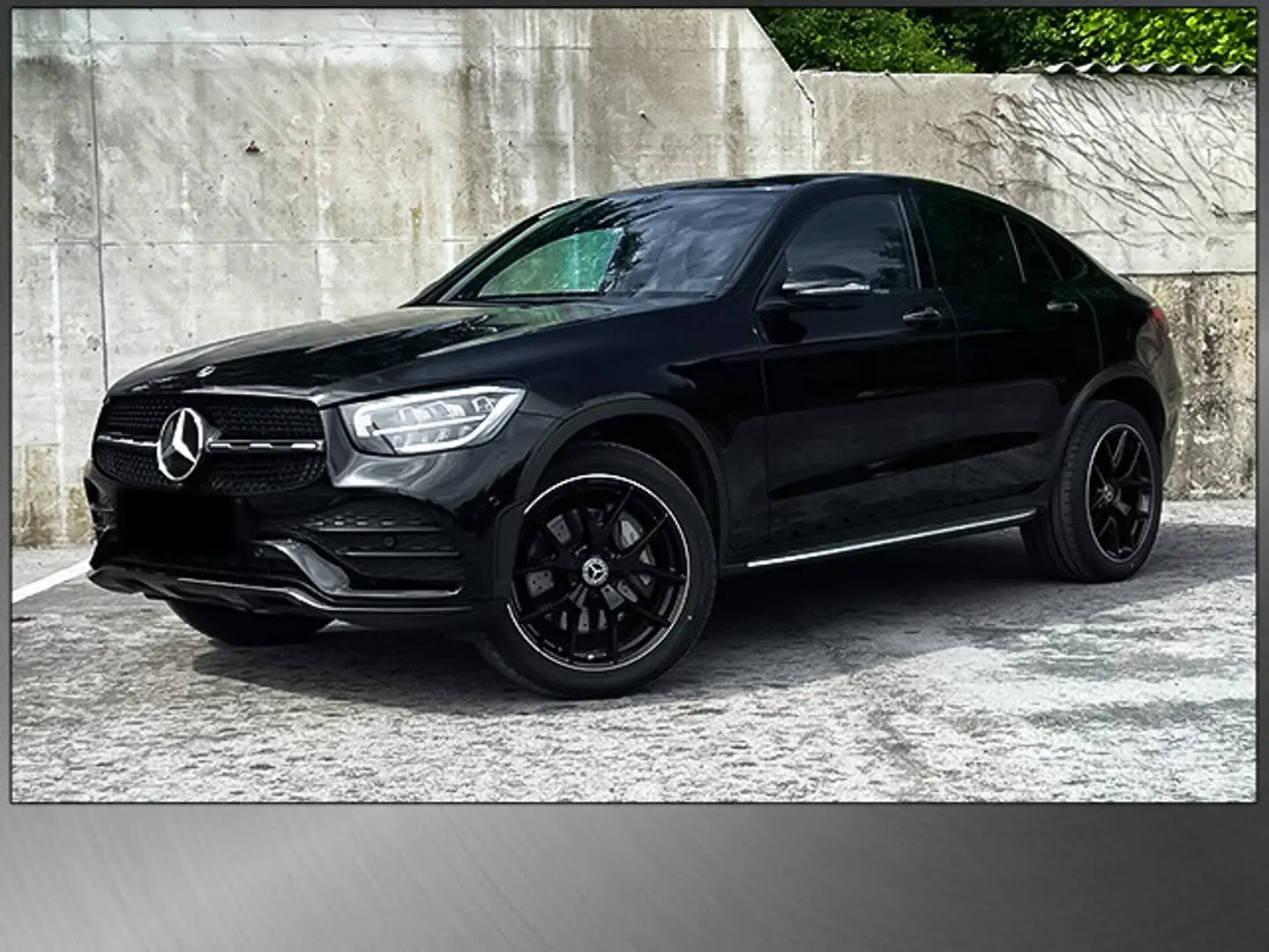 Mercedes-Benz GLC 300 de Coupe PHEV 4-Matic /AMG/360/LED/CarPlay/ Schwarz - 1