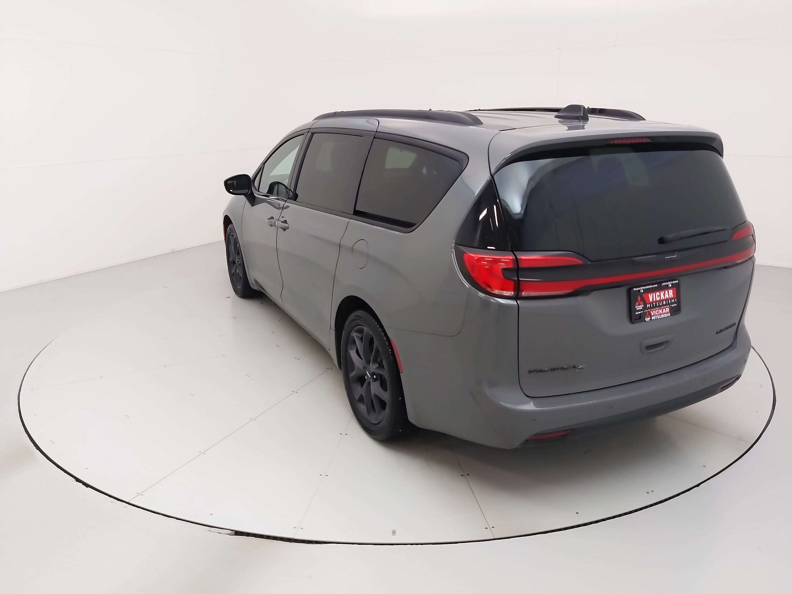 2025 Chrysler Pacifica