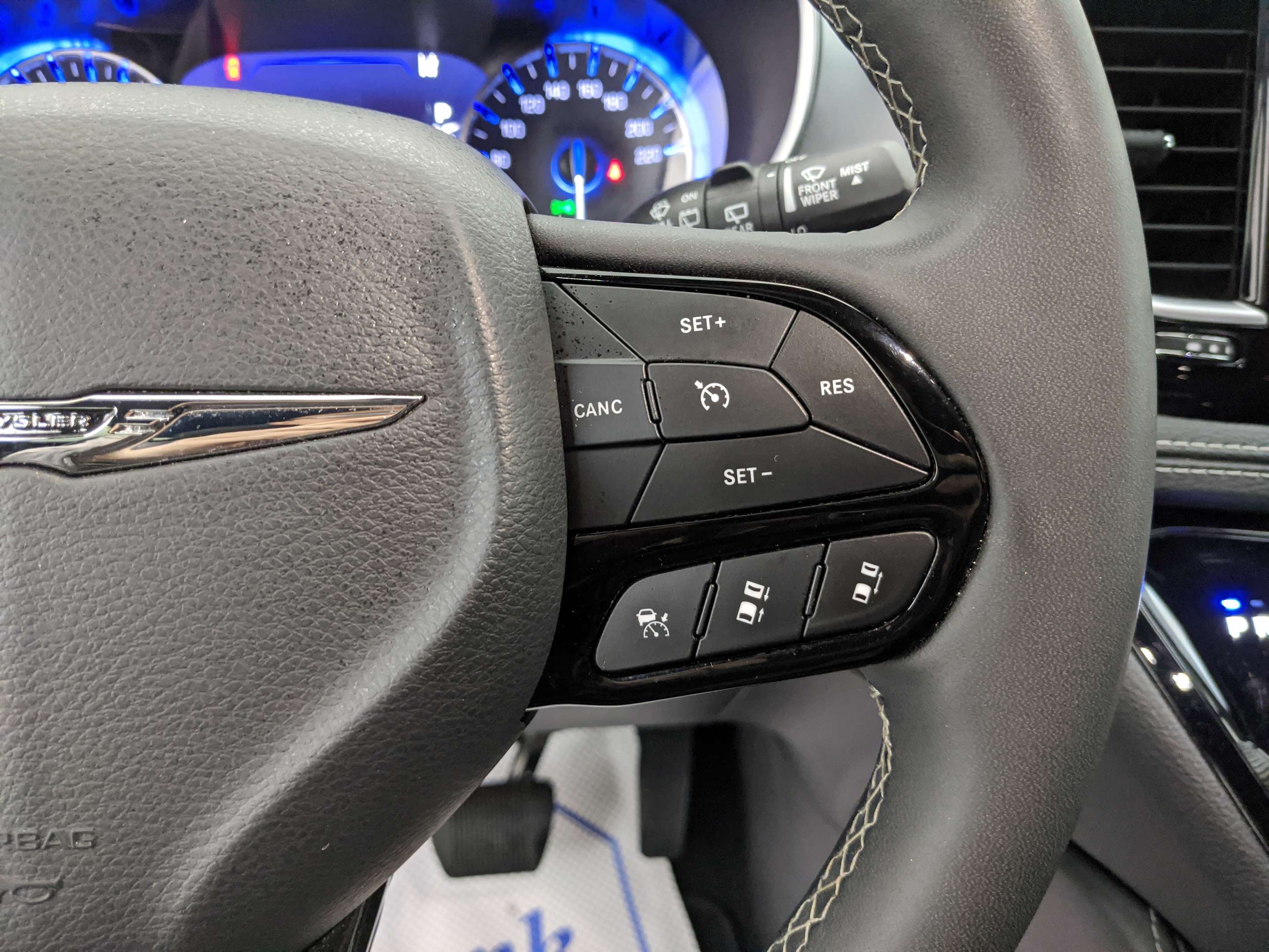 2025 Chrysler Pacifica