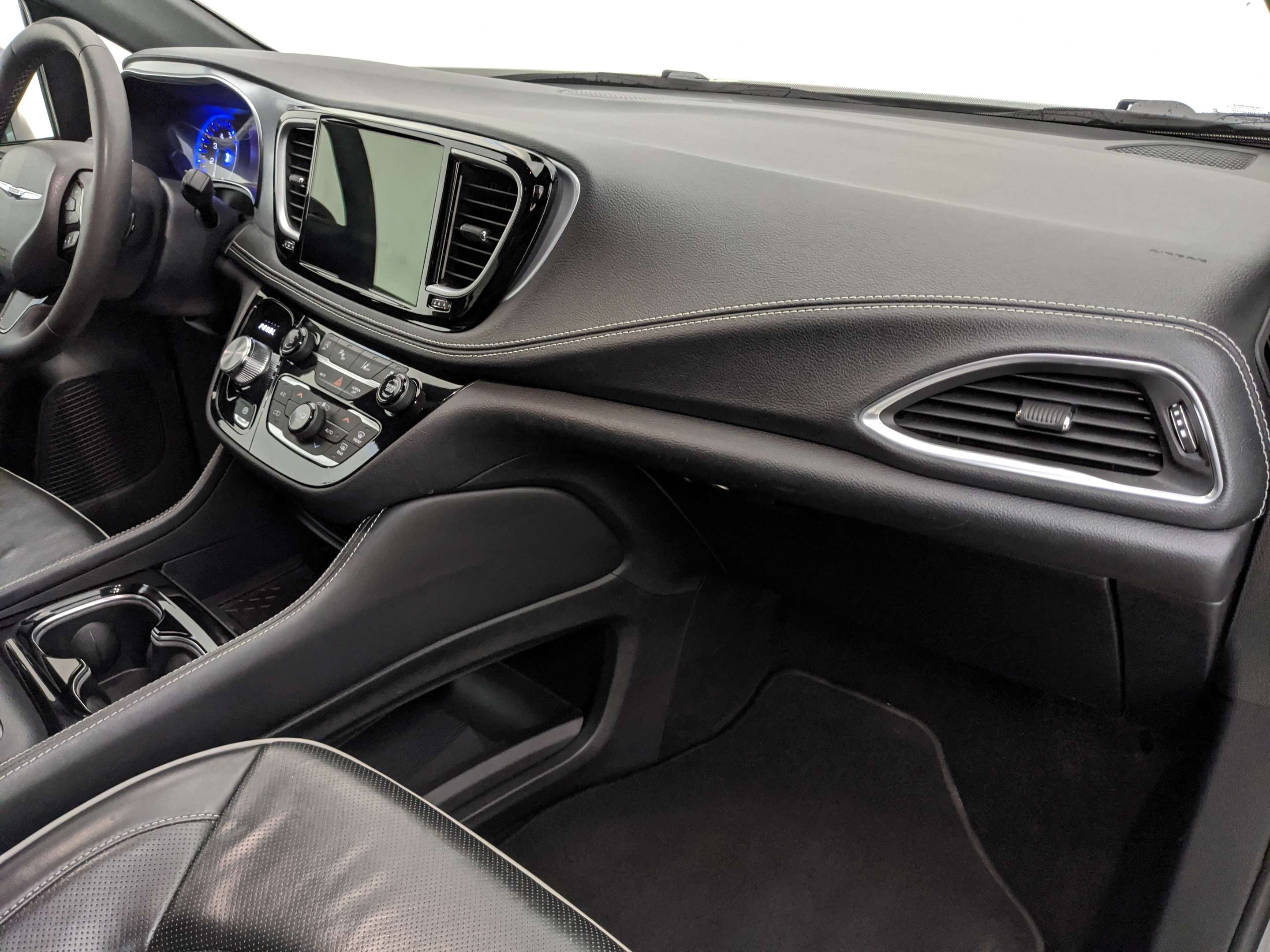2025 Chrysler Pacifica