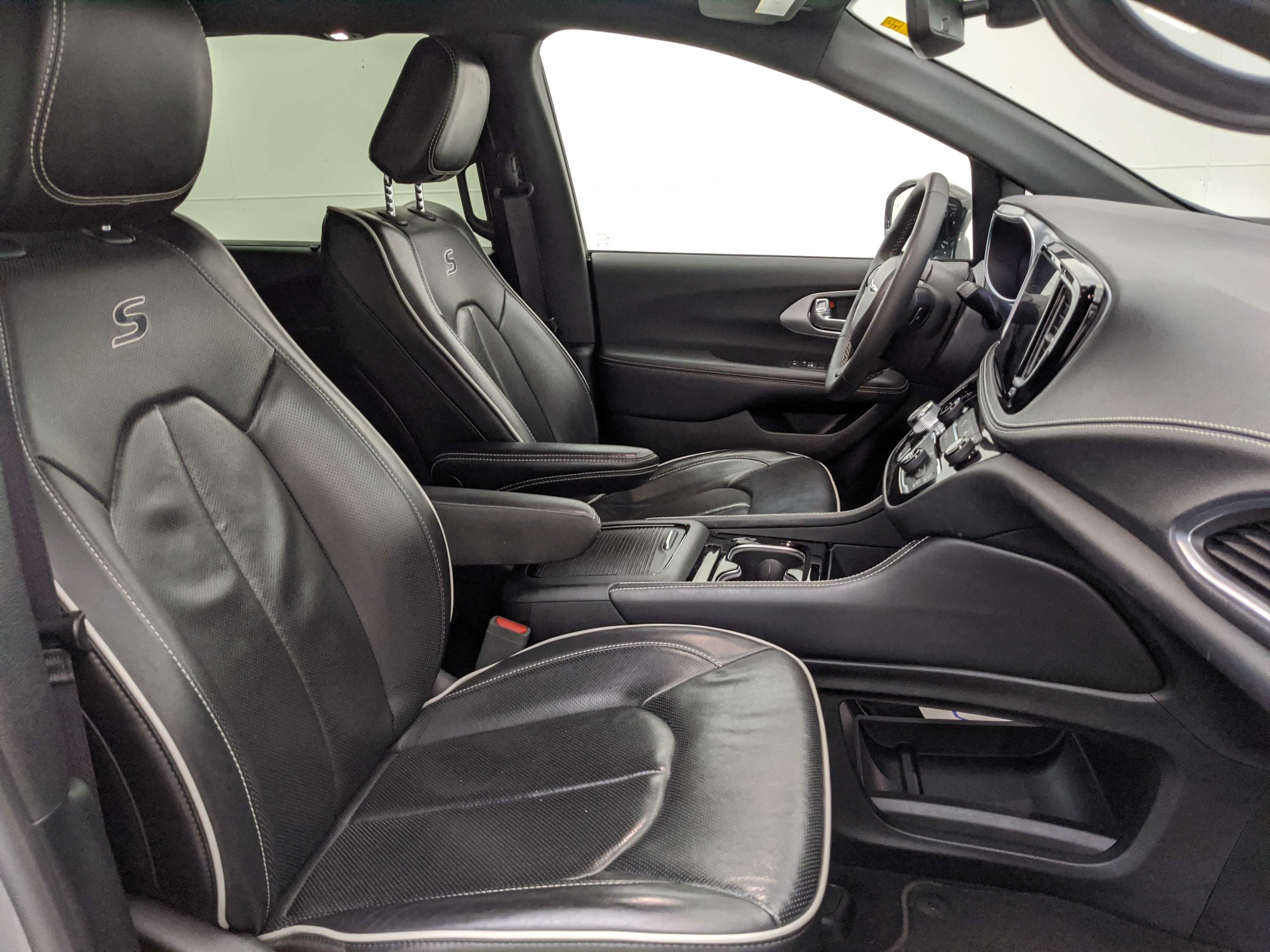 2025 Chrysler Pacifica