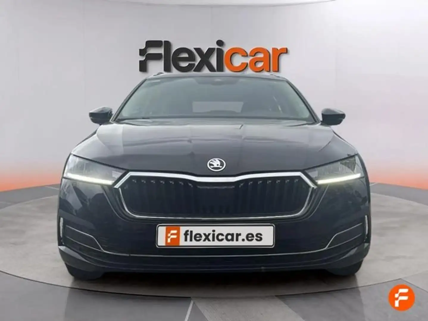 Skoda Octavia Combi 1.5 TSI 110kW DSG m-HEV Ambit Plus Negro - 2