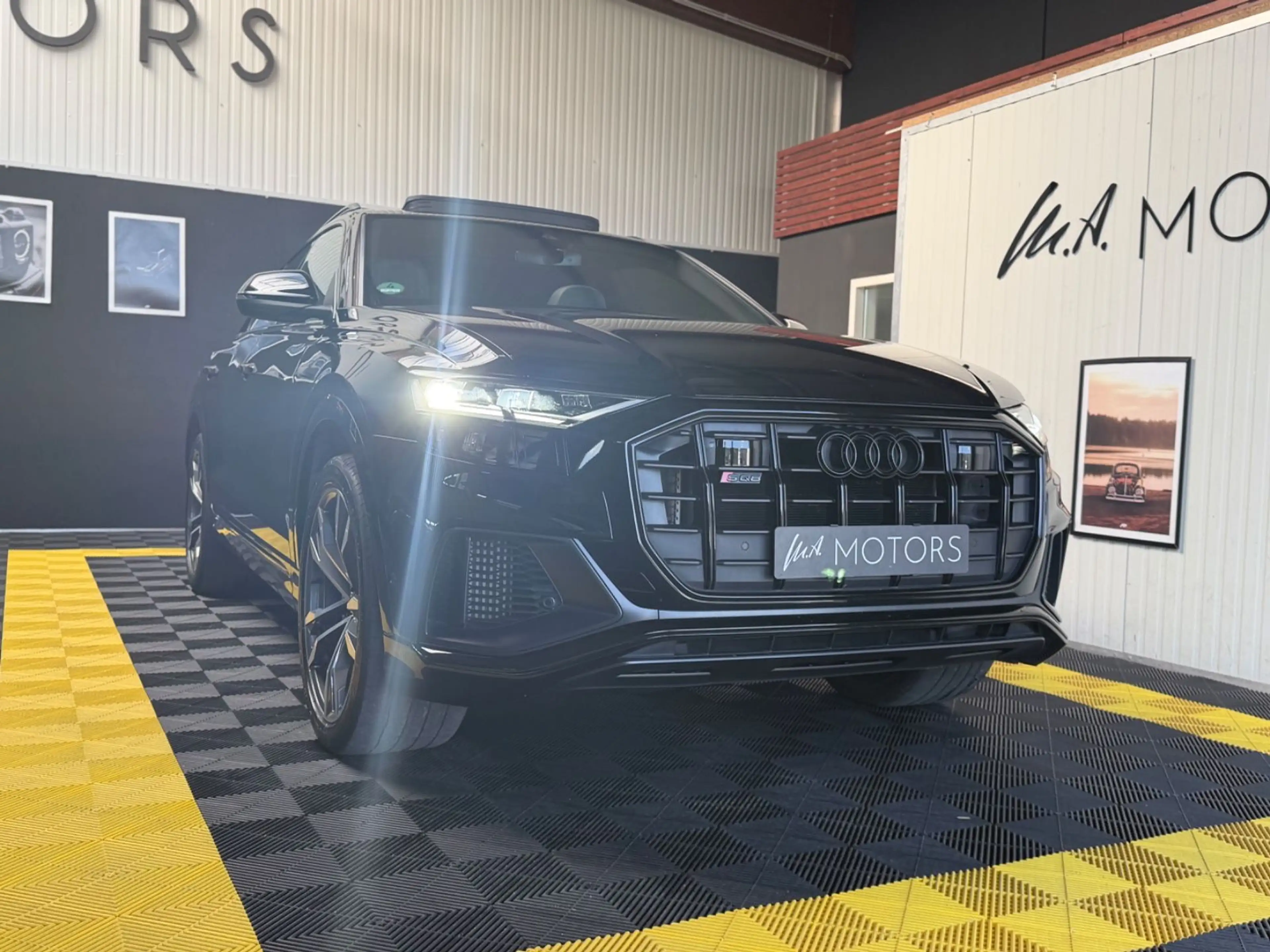 Audi SQ8 4.0 TFSI quattro/PANO/ACC/AUDI GAR./LUFTFEDE — photo 5