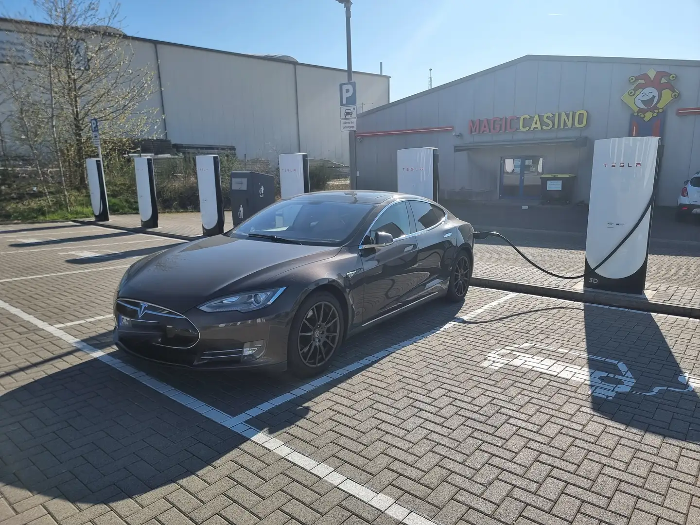 Tesla Model S Model S Marrón - 1