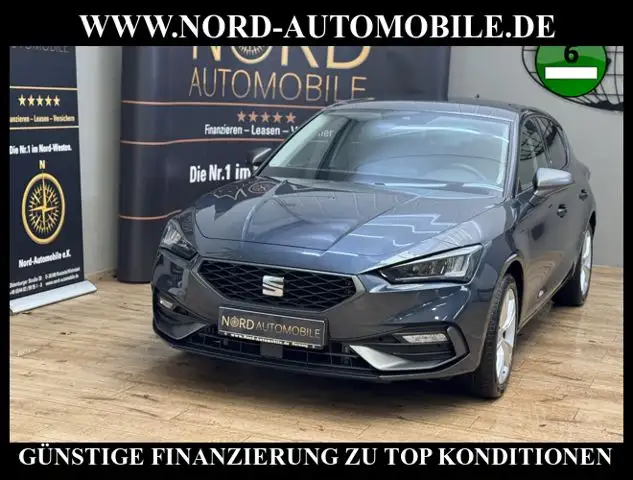 SEAT Leon e-Hybrid FR e-HYBRID DSG Navi/LED/Kamera/Spurhalte/ FR e-HY