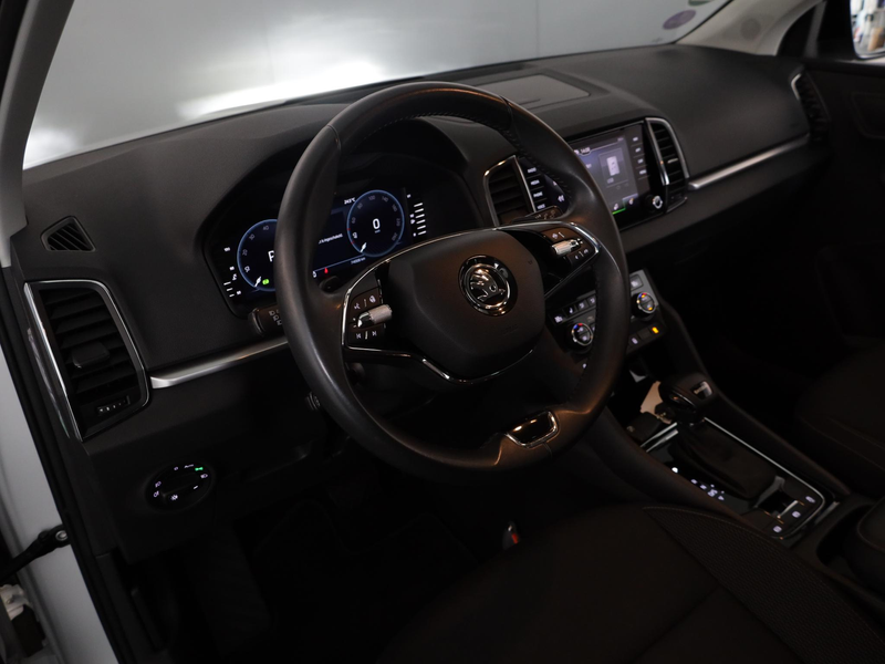 Skoda Karoq 1.5 TSI ACT Business Edition 150 pk Automaat (DSG) — photo 7