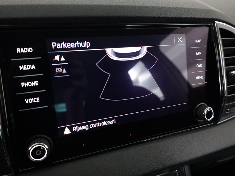 Skoda Karoq 1.5 TSI ACT Business Edition 150 pk Automaat (DSG) — photo 10