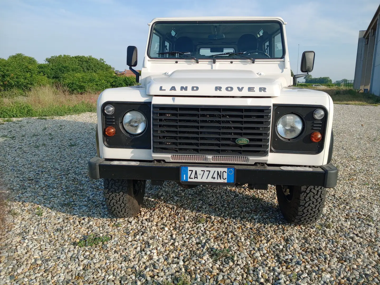 Land Rover Defender Defender 110 2.4 td S SW Bianco - 2