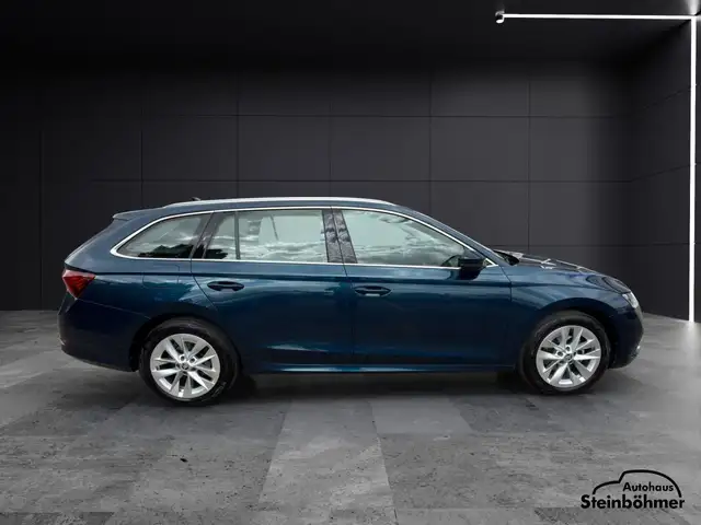 Skoda Octavia view 9