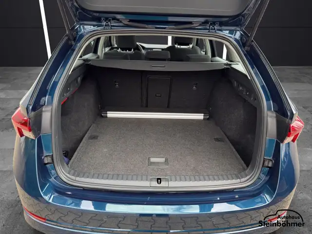 Skoda Octavia view 6