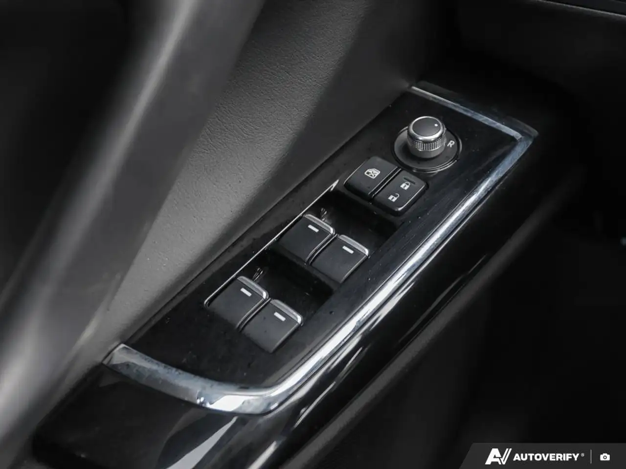 Mazda CX-9 снимка Mazda CX-9