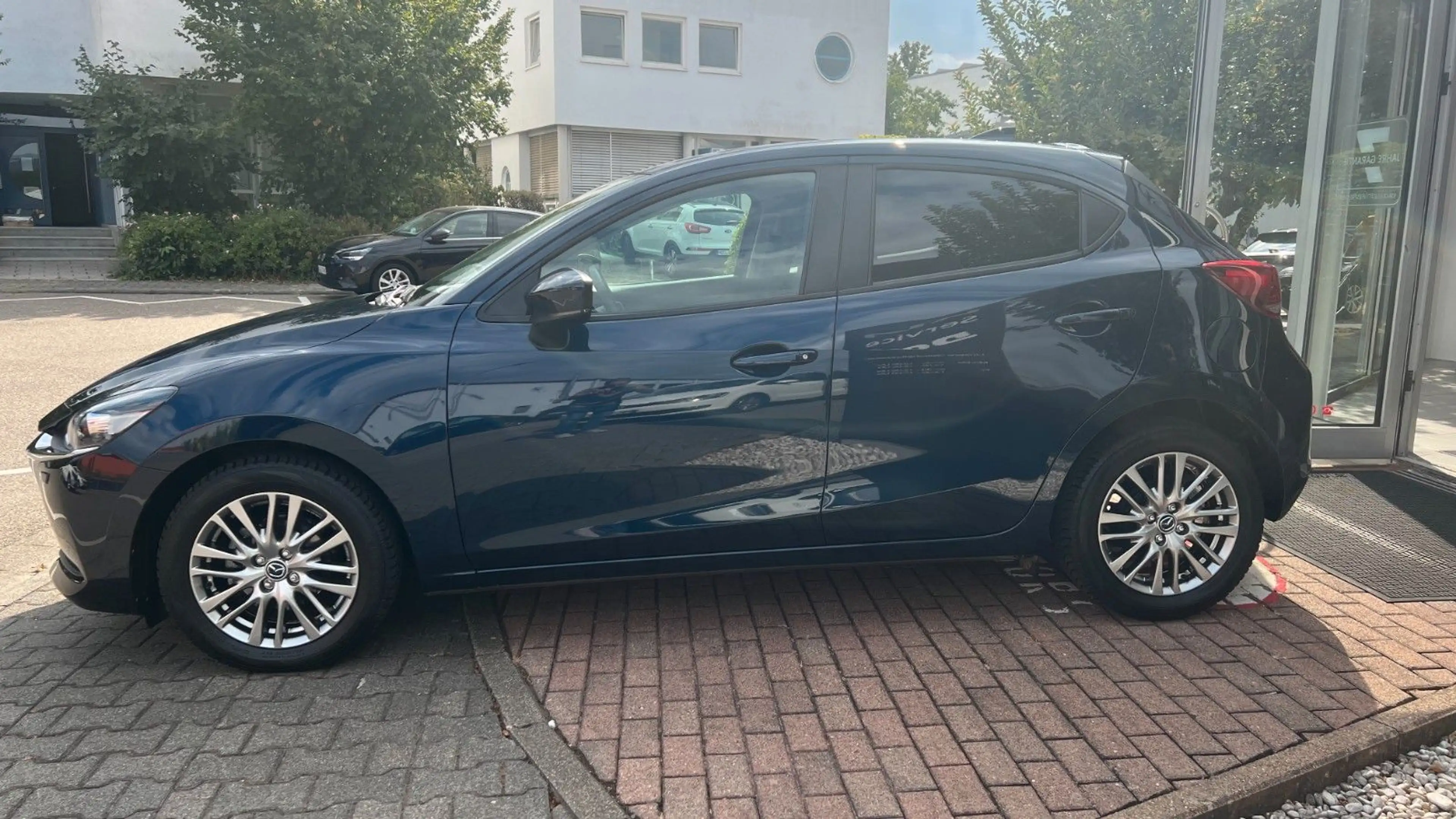 Mazda 2 Lim. Kizoku / gepflegt — photo 4
