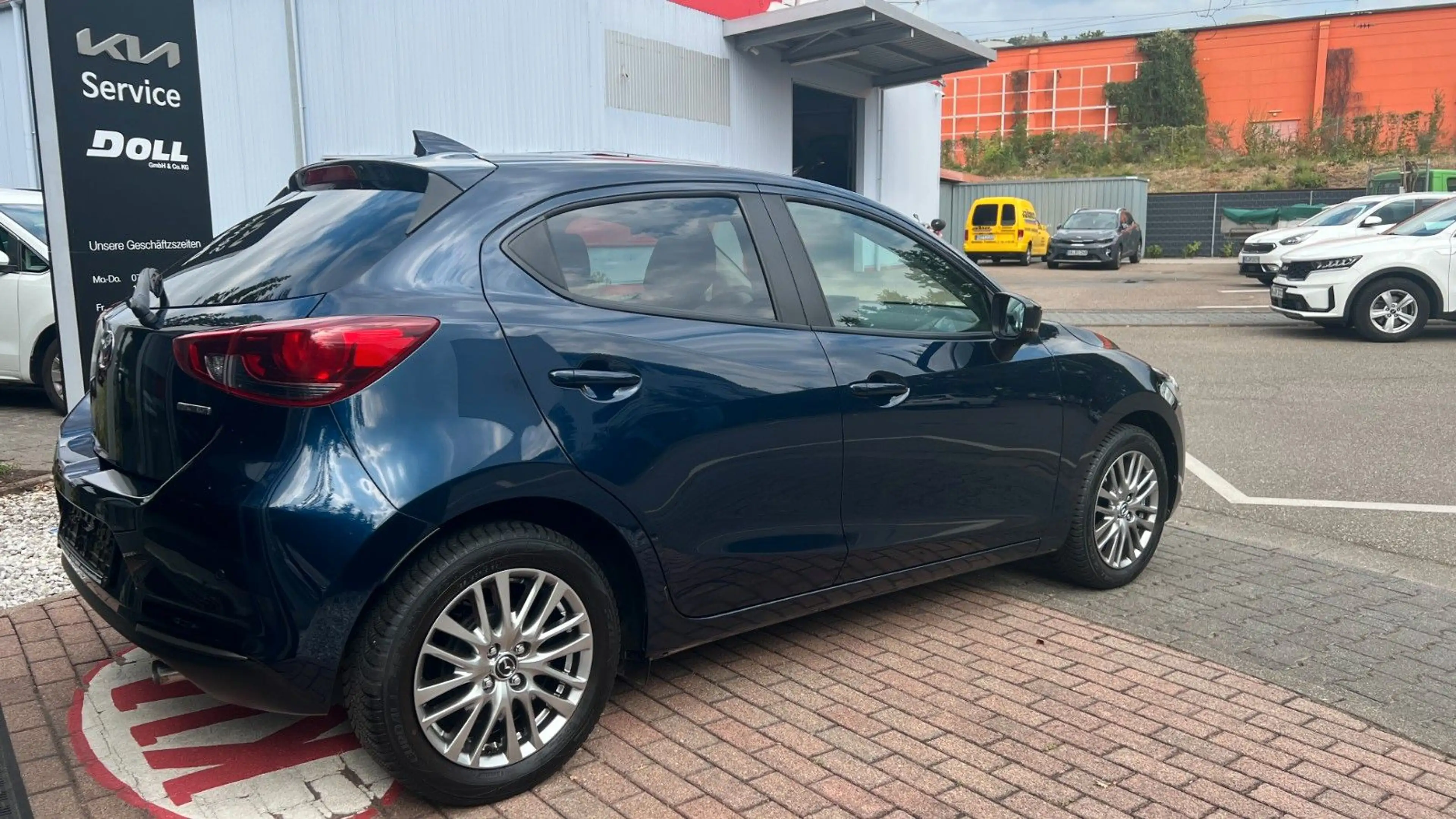 Mazda 2 Lim. Kizoku / gepflegt — photo 7