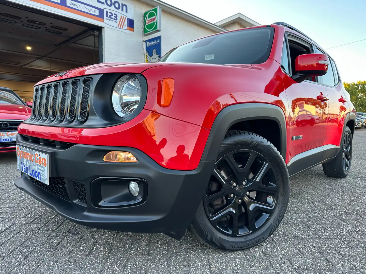 Jeep Renegade 1.6 MultiJet Special Edition, Trekhaak, Carplay. Rouge - 1