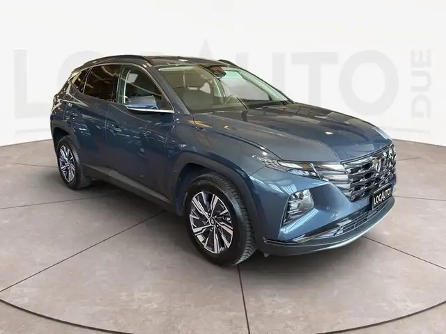 Hyundai Tucson view 3