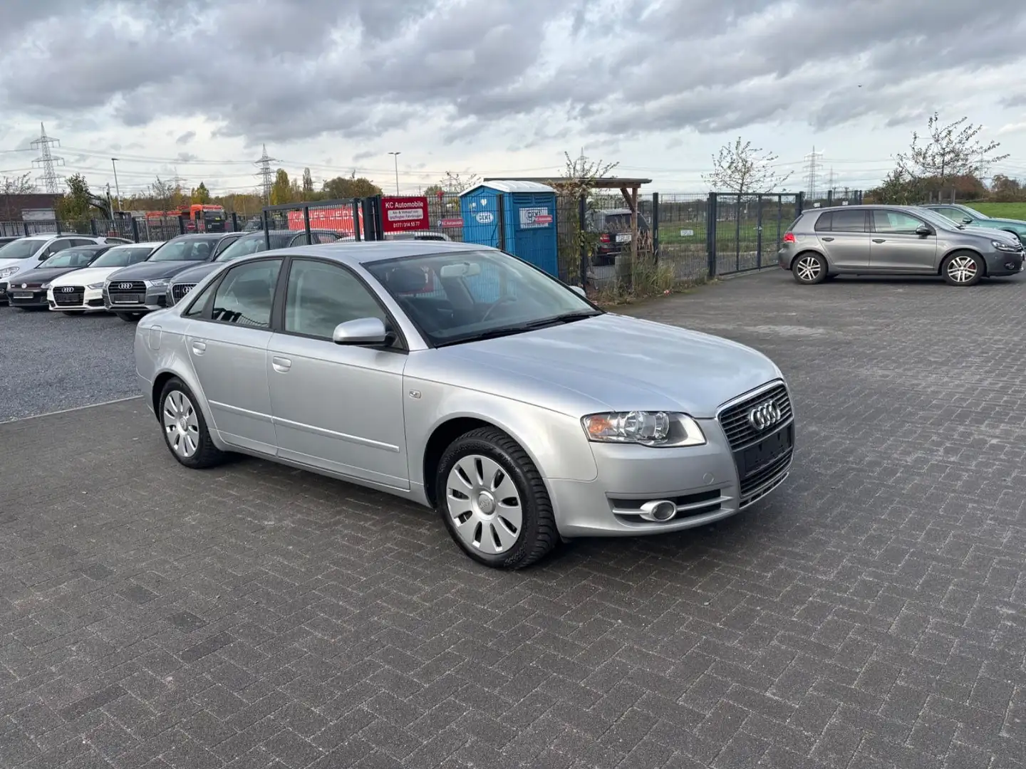 Audi A4 Lim. 2.0 TFSI*AUTOMATIK*2HAND*TÜV 2027* Silber - 1