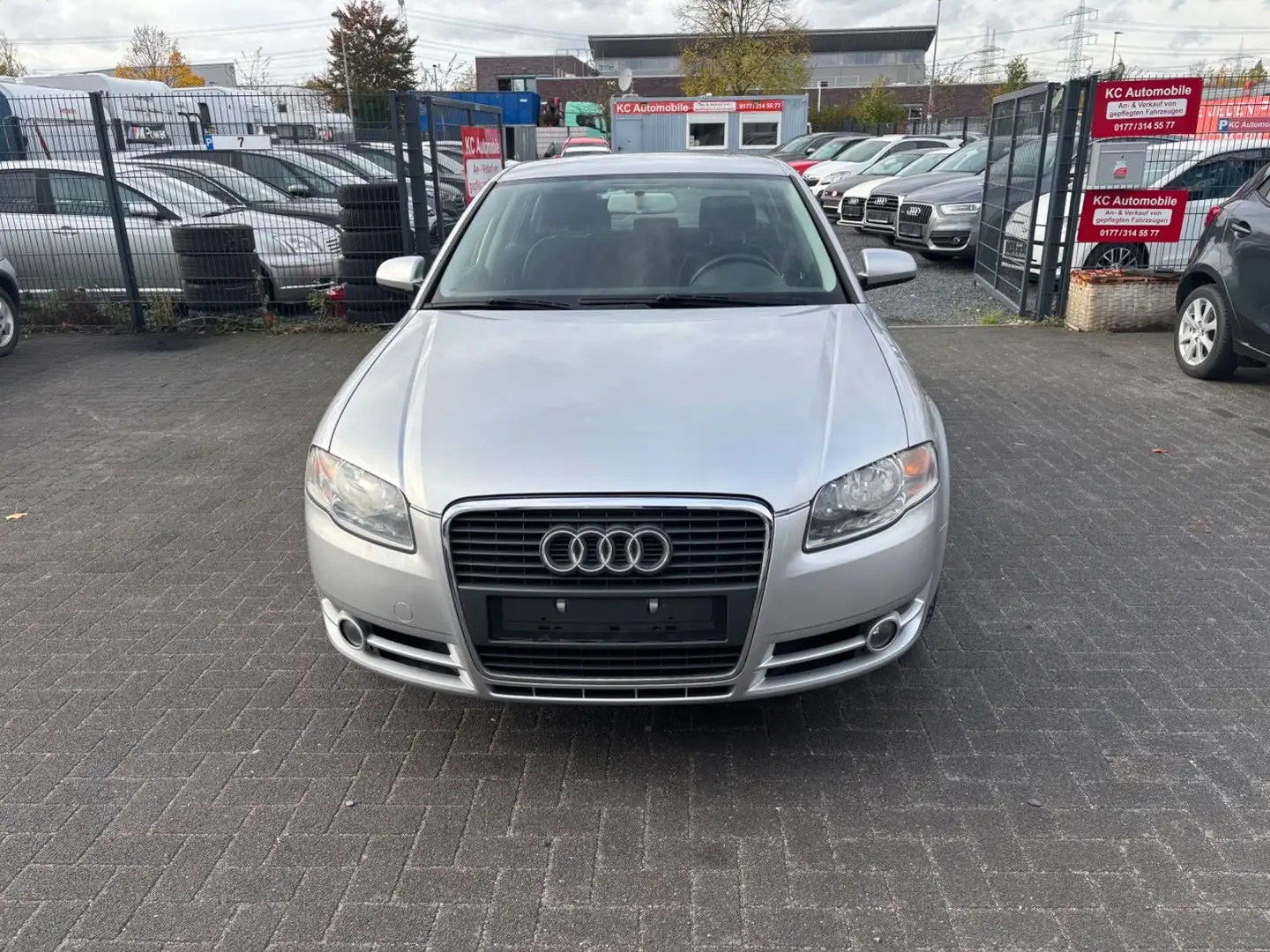 Audi A4 Lim. 2.0 TFSI*AUTOMATIK*2HAND*TÜV 2027* Silber - 2