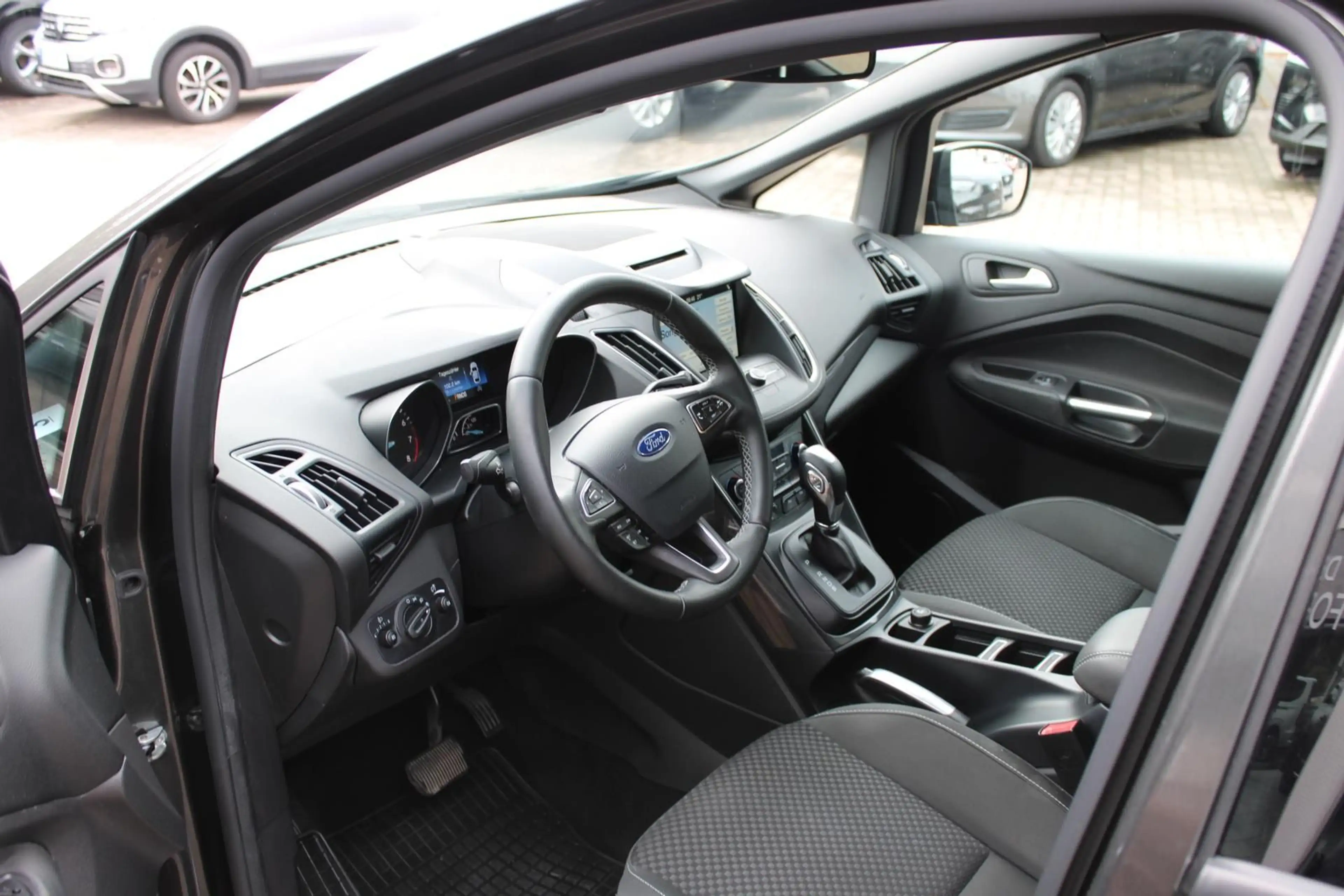 Ford C-Max Sport 1.5 EcoBoost Winterpaket Automatik — photo 10