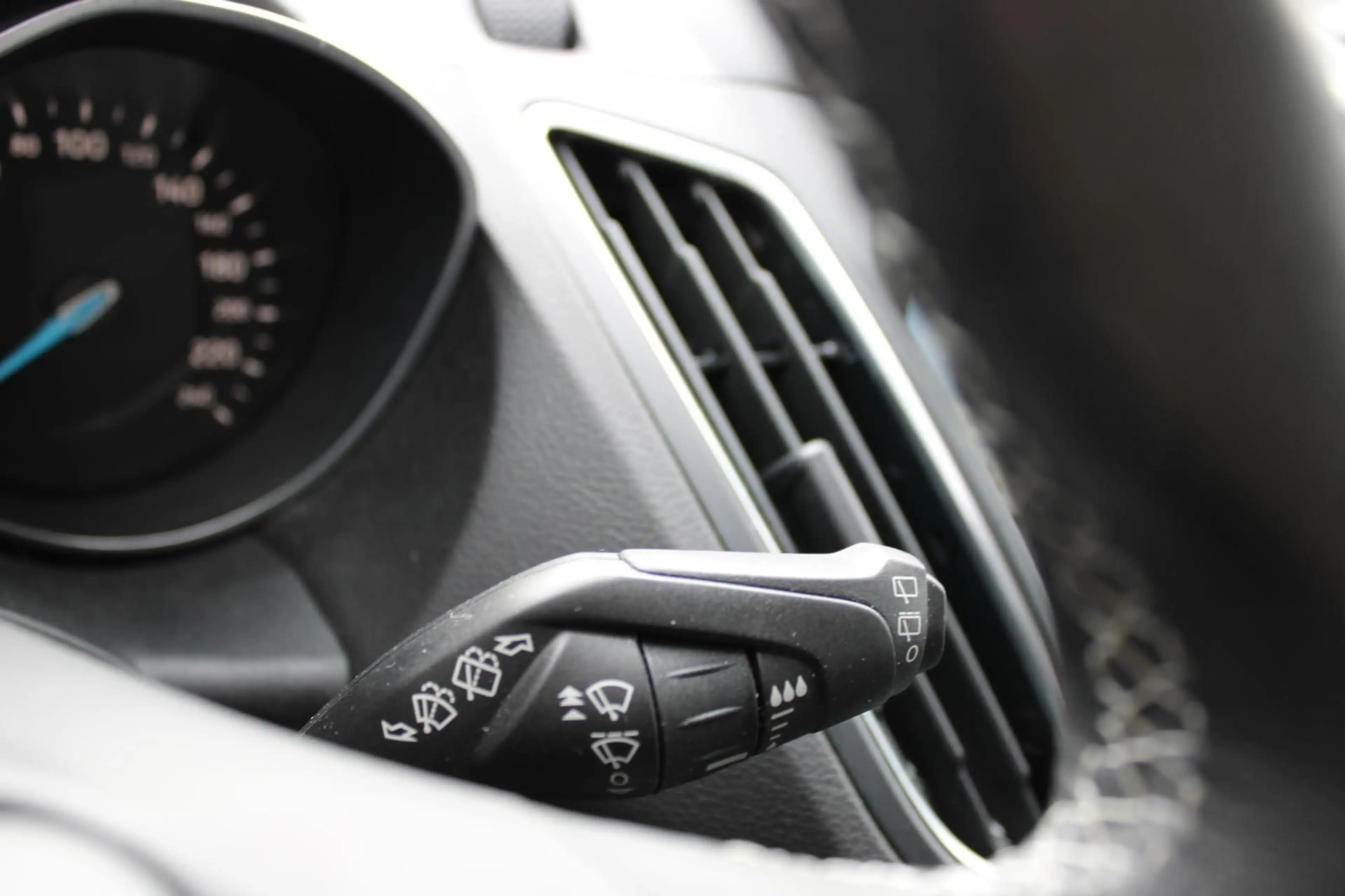Ford C-Max Sport 1.5 EcoBoost Winterpaket Automatik — photo 15