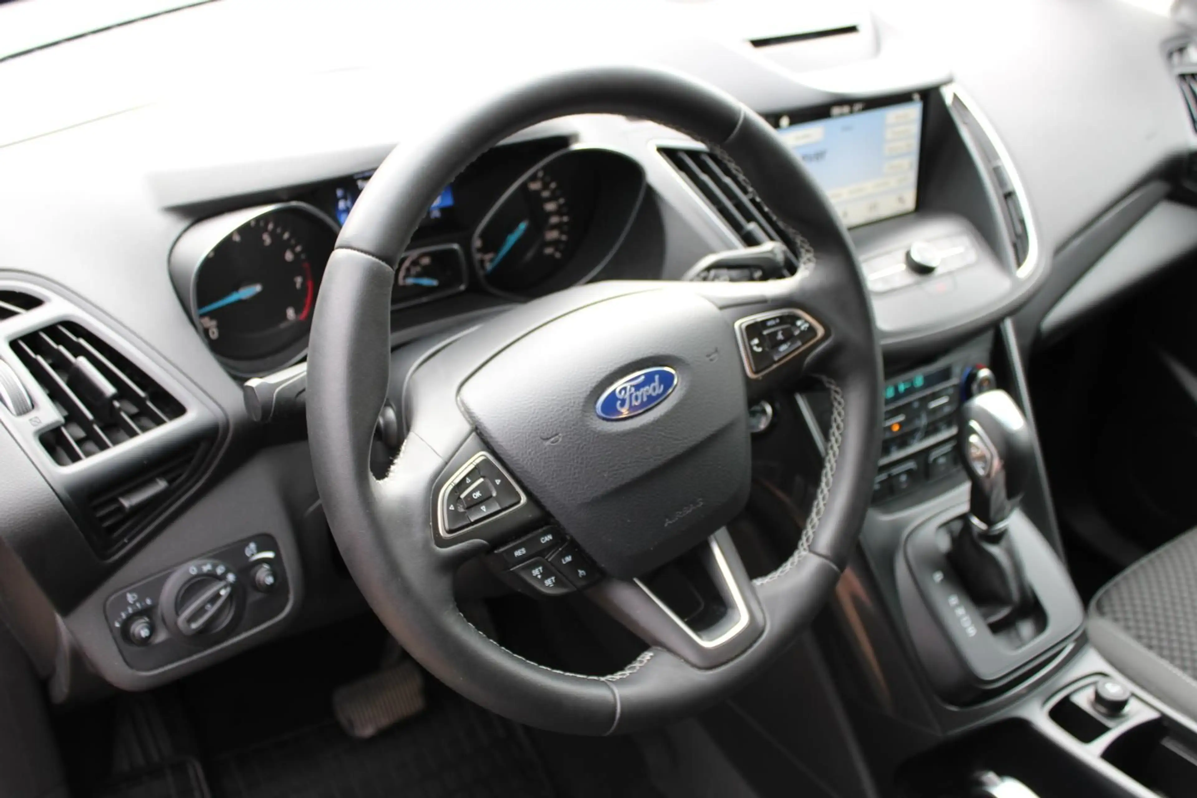 Ford C-Max Sport 1.5 EcoBoost Winterpaket Automatik — photo 13