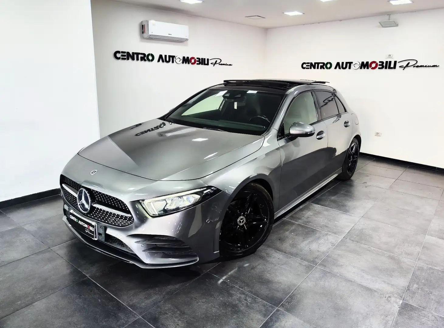 Mercedes-Benz A 180 A 180 d 2,0 116CV Automatic Premium TETTO LED Gris - 1