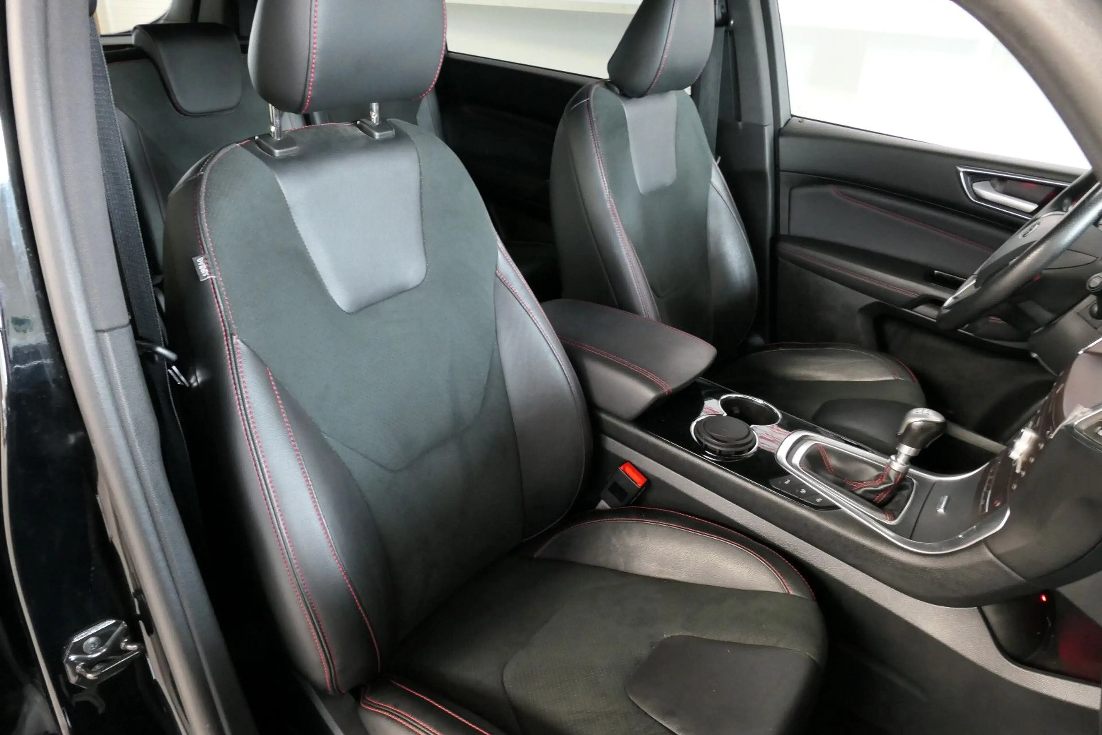 Ford S-Max ST-Line *LED*NAV*7-Sitze*SHZ*KAM*GRA* — photo 8