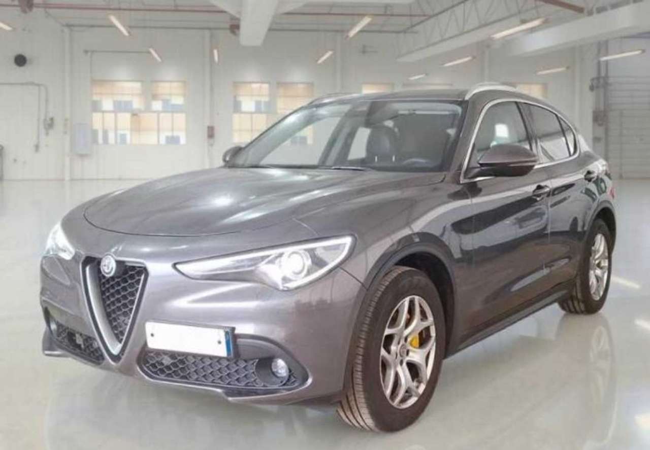 Alfa Romeo Stelvio 2.2 Turbodiesel 190 CV AT8 Q4 Business