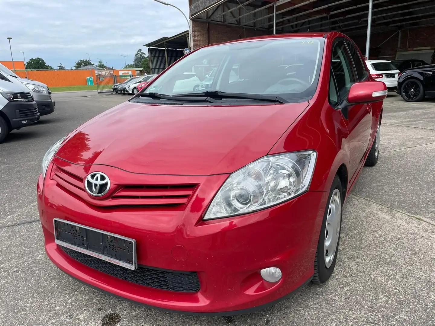 Toyota Auris Travel/KAMERA/TEMPO/KLILMAAUTO Rosso - 1