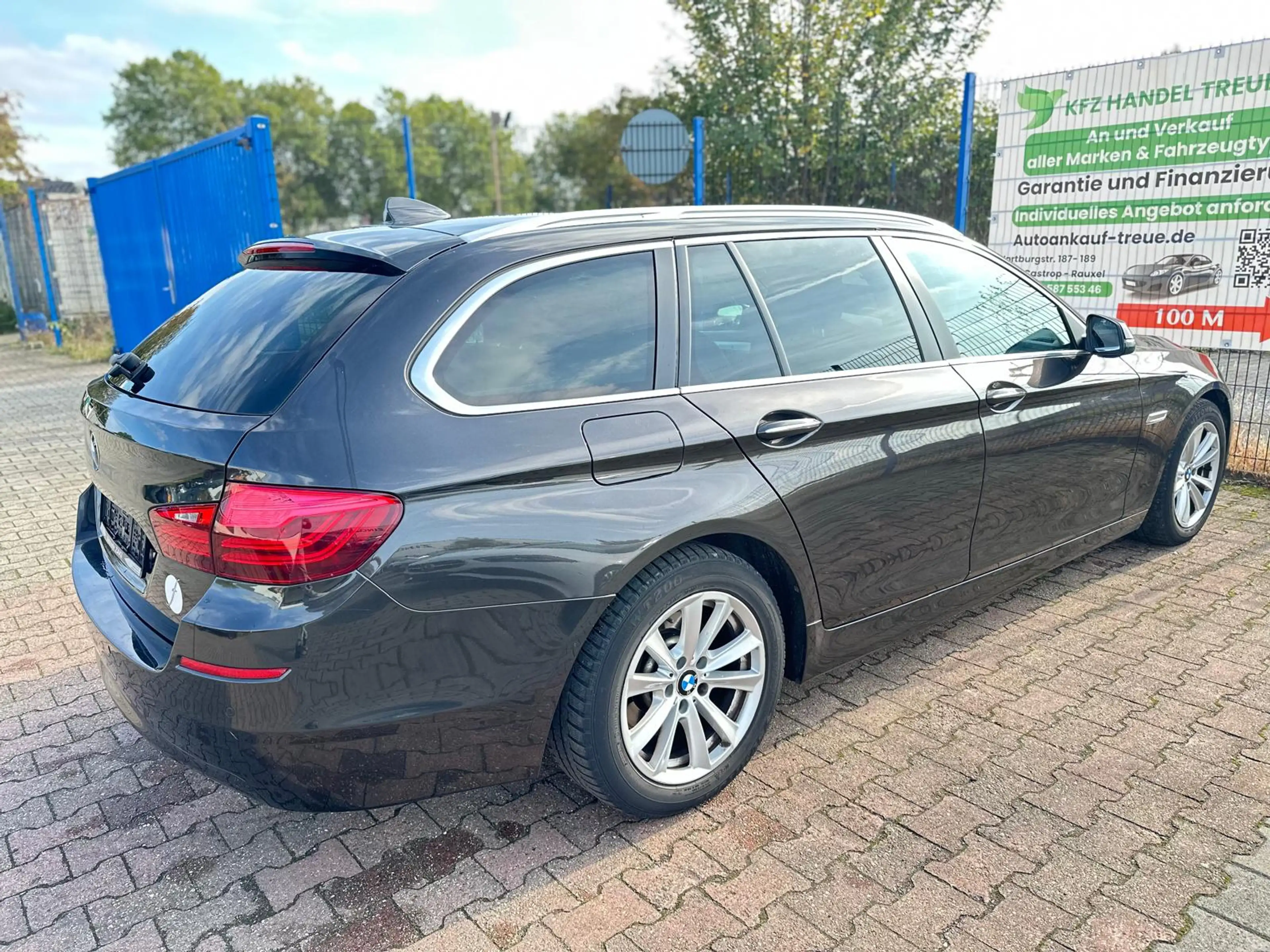 BMW 520 520d xDrive HEAD-UP* H/K * DIGITAL TACHO — photo 4