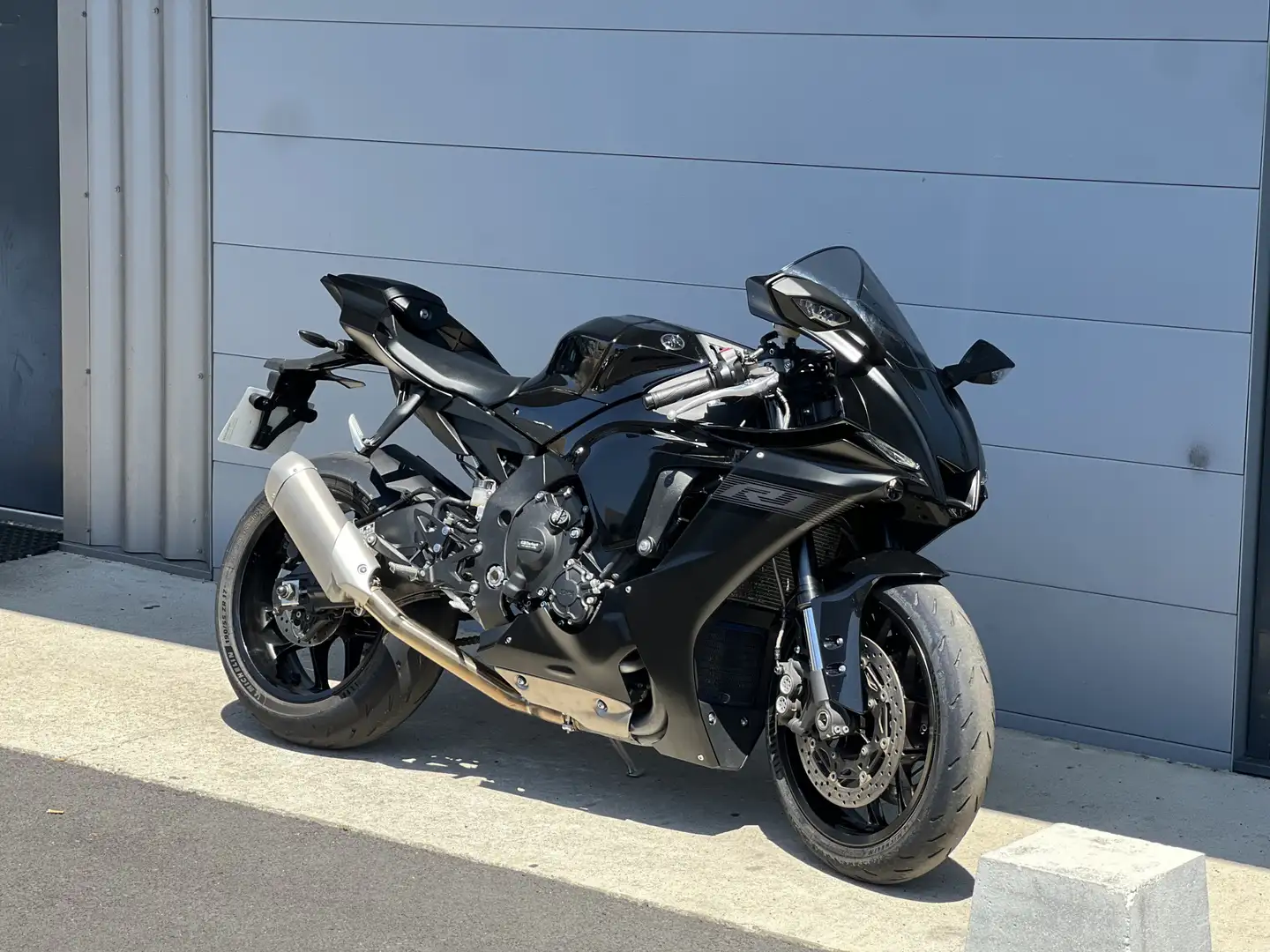 Yamaha YZF 1000 Noir - 2