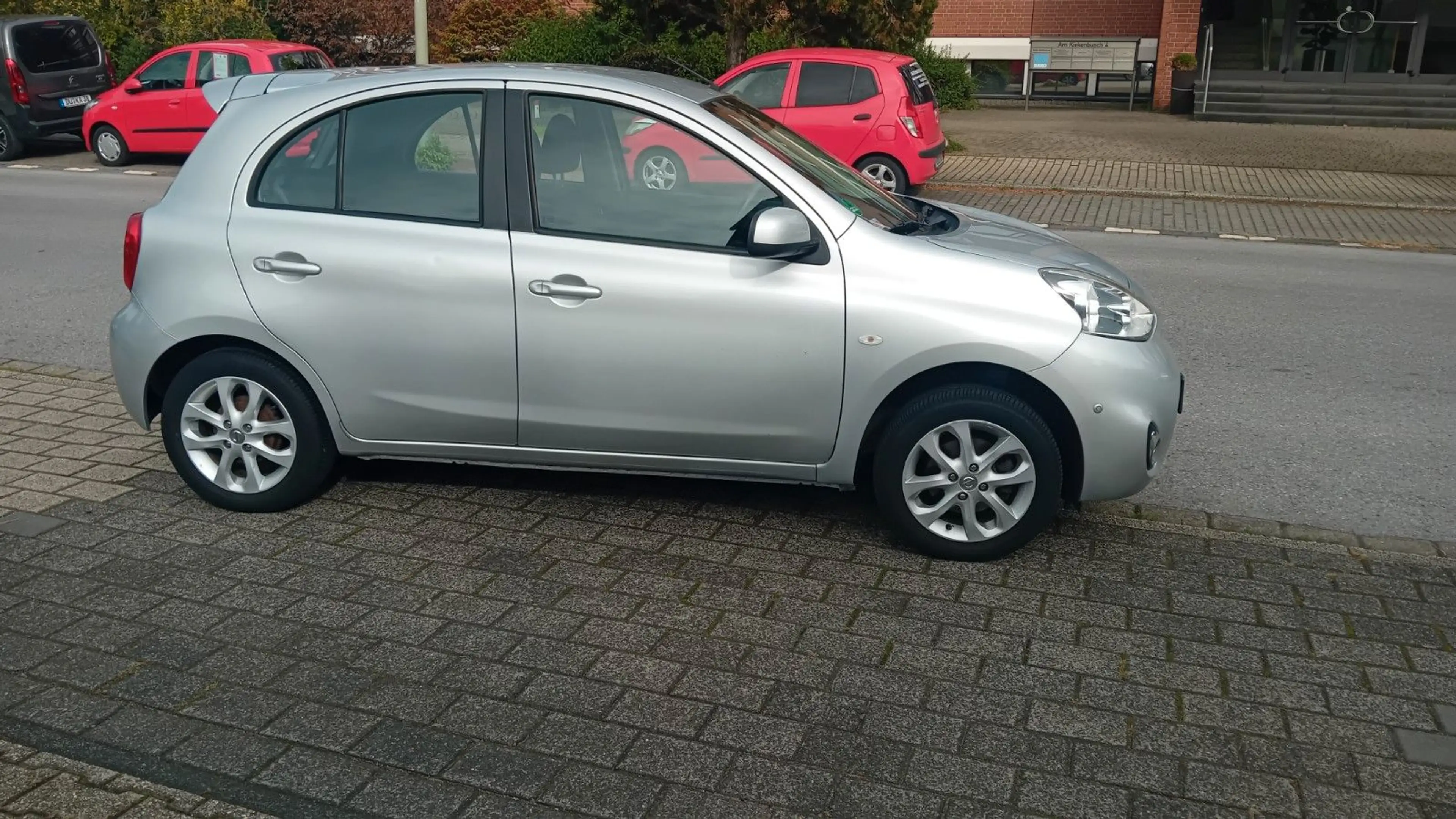 Nissan Micra 1,2 "Klima,PDC,Navi,Bluetooth,53.350tkm" — photo 14
