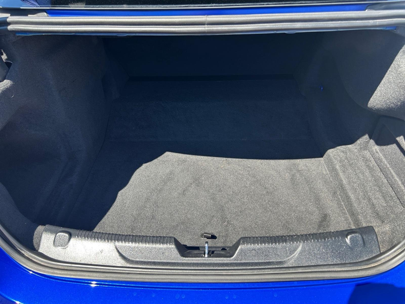 Jaguar XE 25 R-Sport Aut. — photo 15