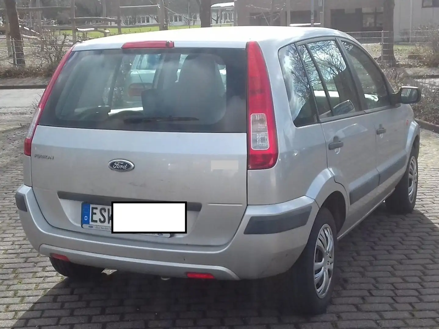 Ford Fusion Fusion 1.4 Style Stříbrná - 2